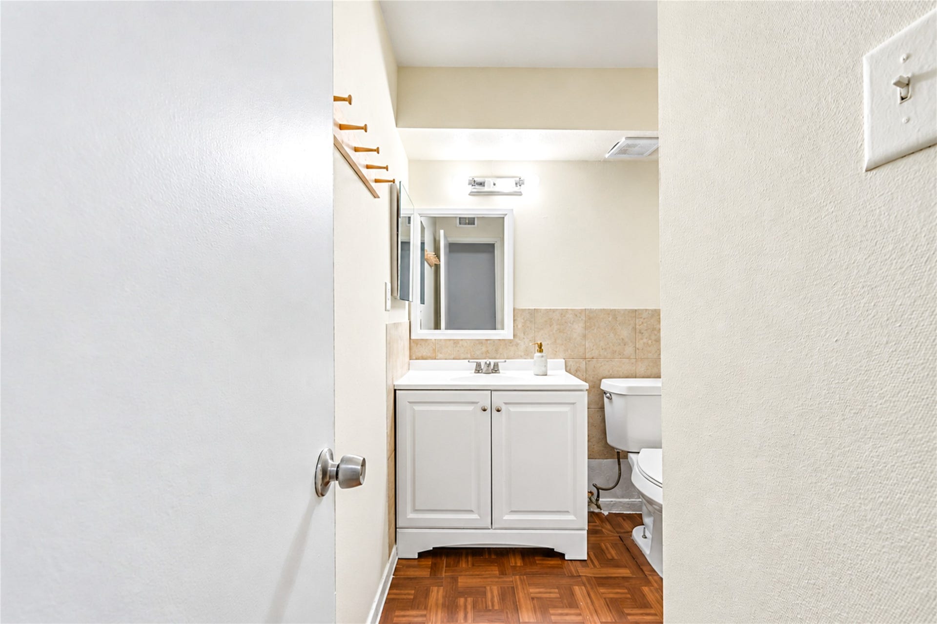 6606 De Moss Drive, #1602, Houston, TX 77074 6606 De Moss Drive, #1602, Houston, TX 77074