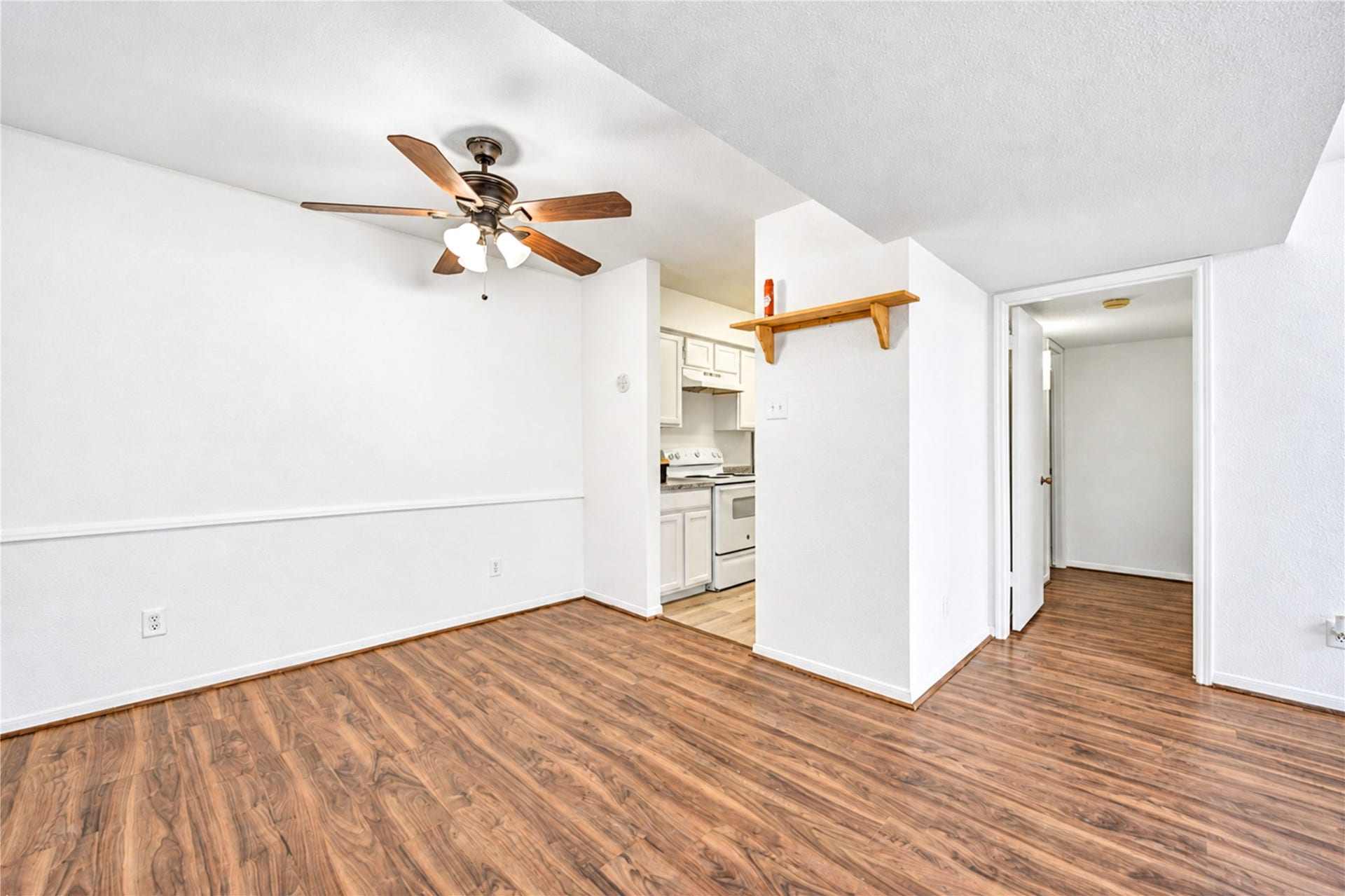 6606 De Moss Drive, #1602, Houston, TX 77074 6606 De Moss Drive, #1602, Houston, TX 77074