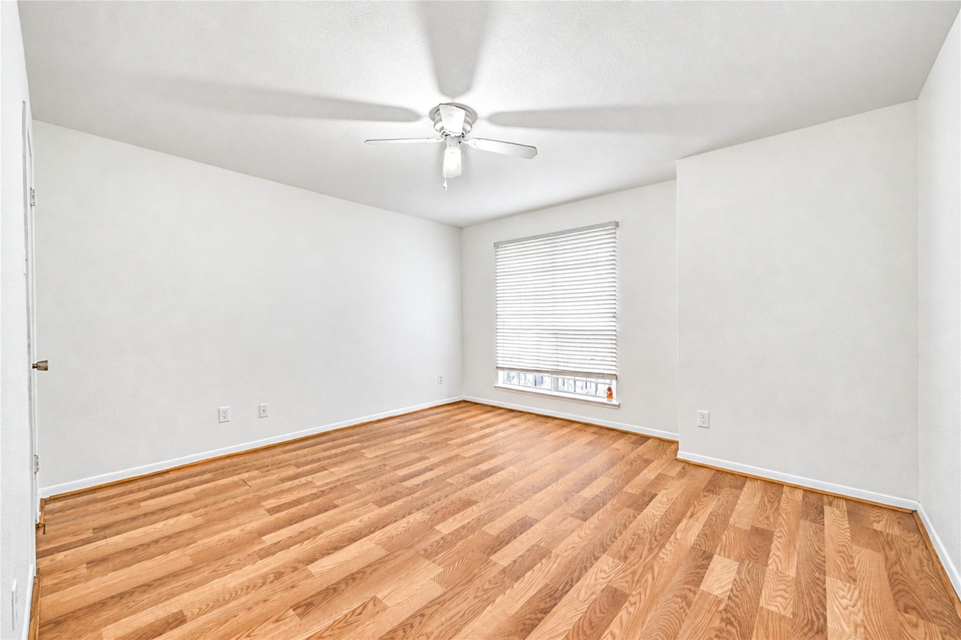 6606 De Moss Drive, #1602, Houston, TX 77074 6606 De Moss Drive, #1602, Houston, TX 77074
