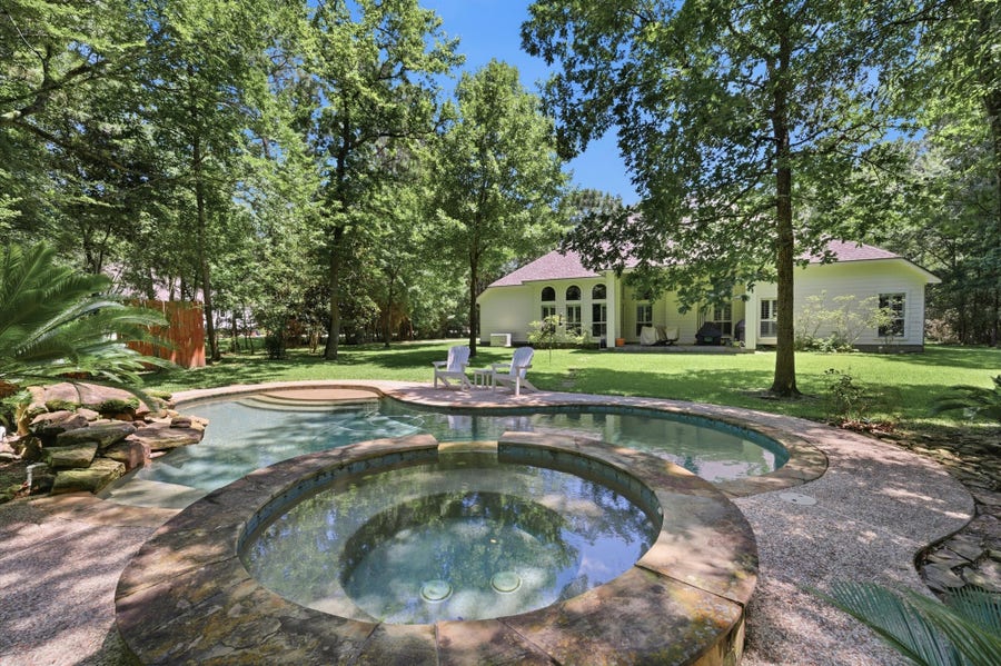 Property photo for 33206 Windcrest Estates Boulevard, Magnolia, TX