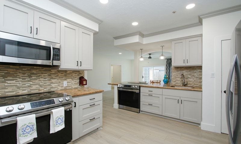 8006 Albin Lane, Houston, TX 77071 8006 Albin Lane, Houston, TX 77071