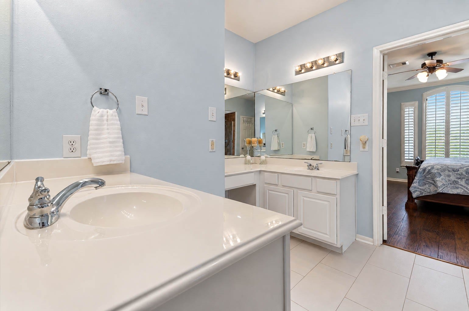 2532 Oak Dale Way, Seabrook, TX 77586 Opposite the tub and shower, the primary bath offers two separate vanities, each with its own sink, so there is no morning shuffle. One vanity includes a built in seating area, a convenient spot to get ready for the day.