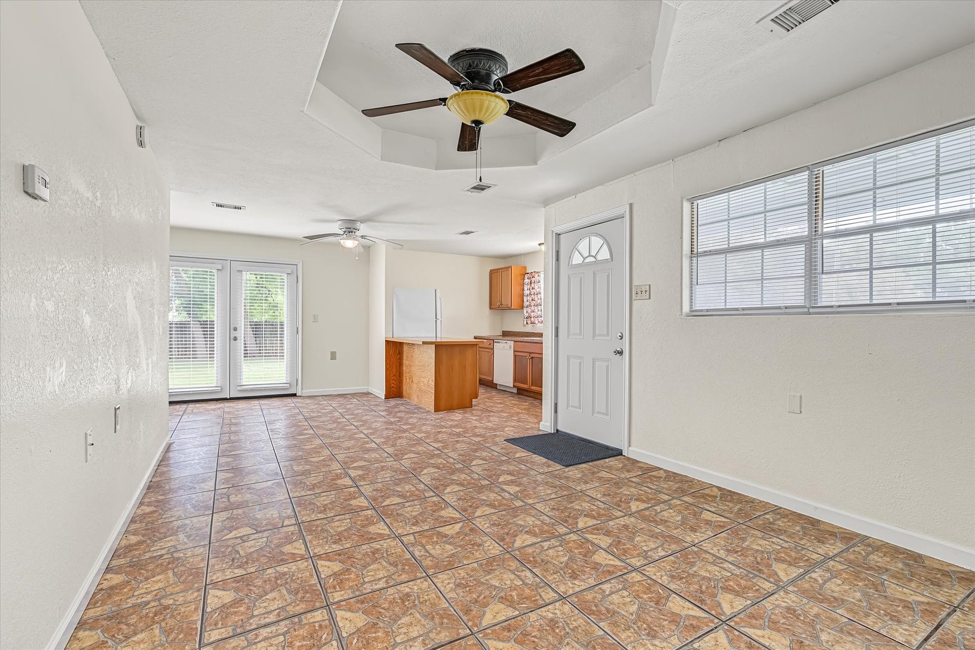 612 Harvey Street, Clute, TX 77531 612 Harvey Street, Clute, TX 77531