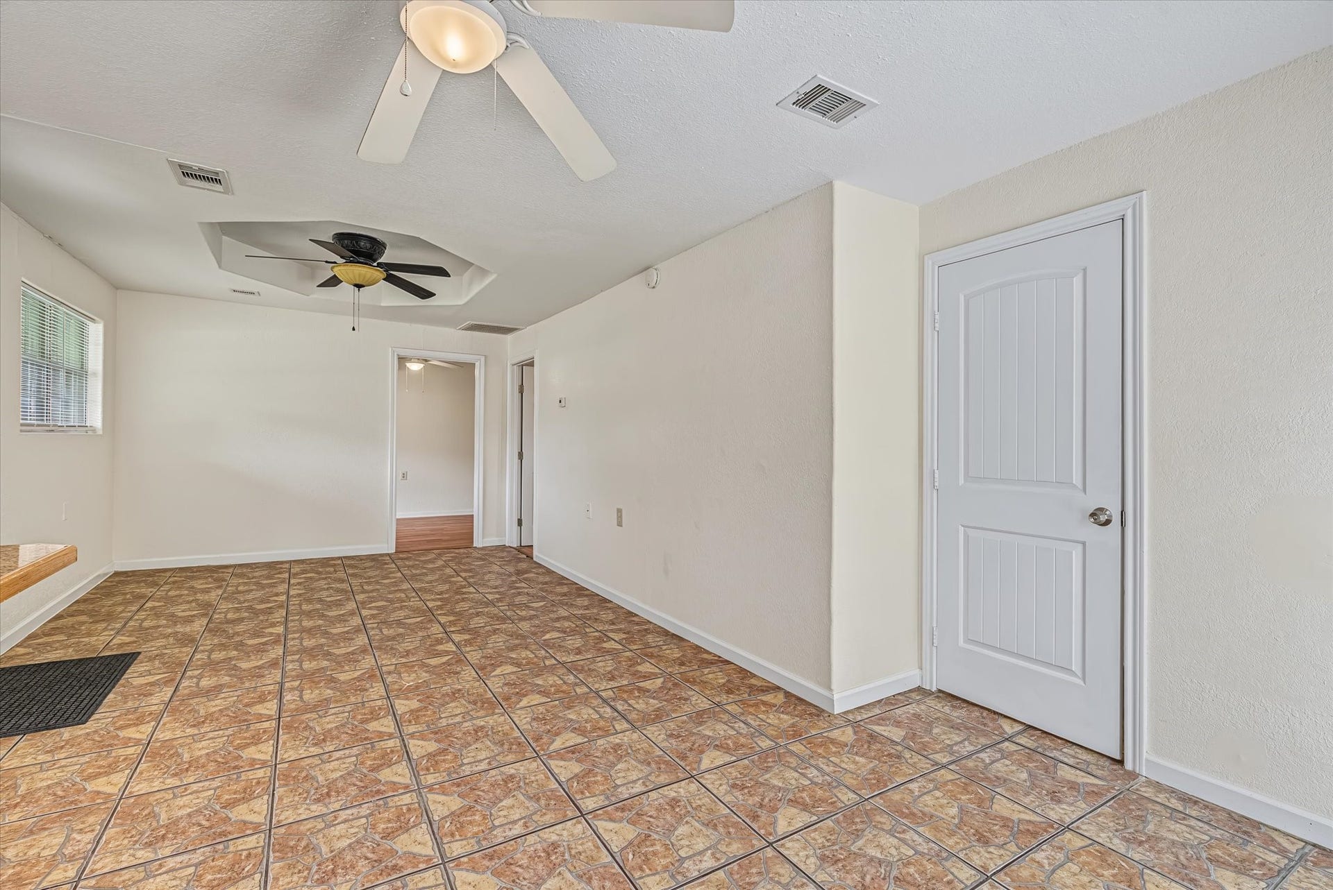 612 Harvey Street, Clute, TX 77531 612 Harvey Street, Clute, TX 77531