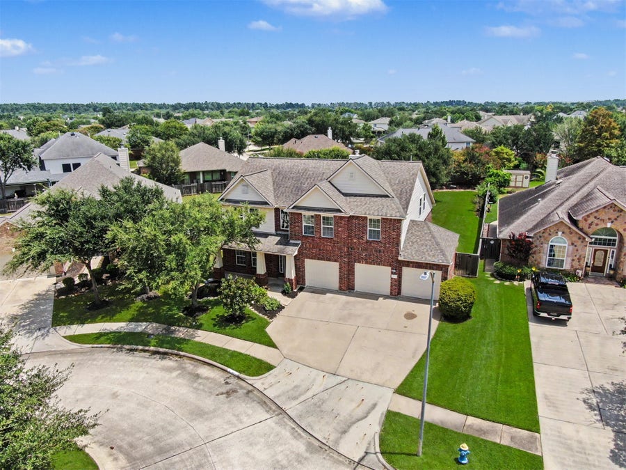 Property photo for 19714 Oxalis Court, Spring, TX