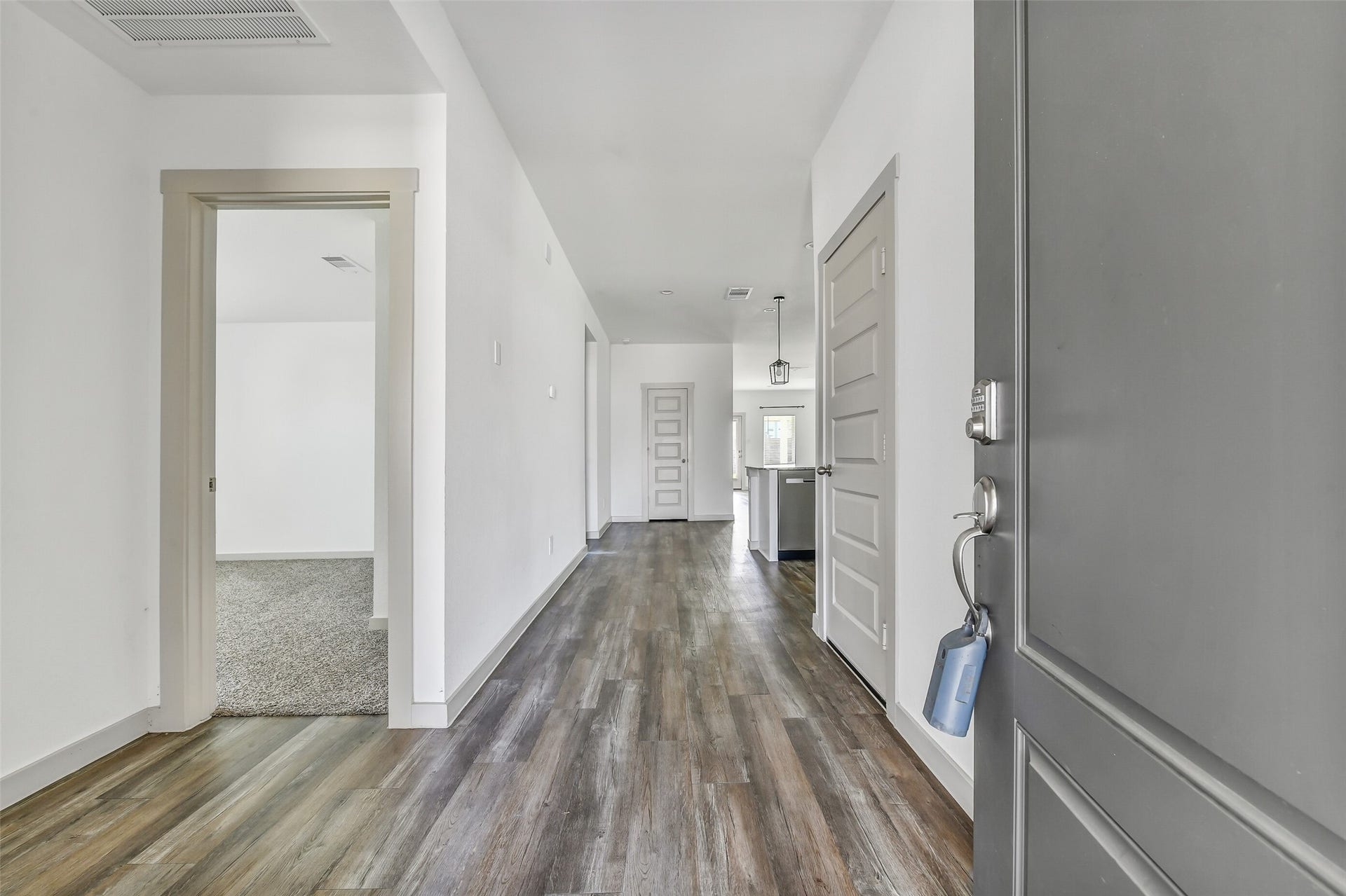 1004 Great Barracuda Lane, Alvin, TX 77511 1004 Great Barracuda Lane, Alvin, TX 77511