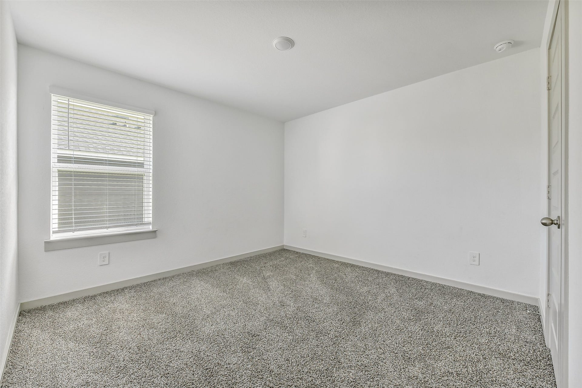 1004 Great Barracuda Lane, Alvin, TX 77511 1004 Great Barracuda Lane, Alvin, TX 77511
