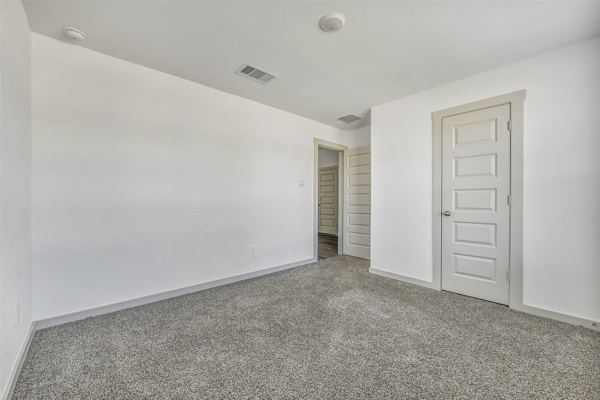 1004 Great Barracuda Lane, Alvin, TX 77511 1004 Great Barracuda Lane, Alvin, TX 77511