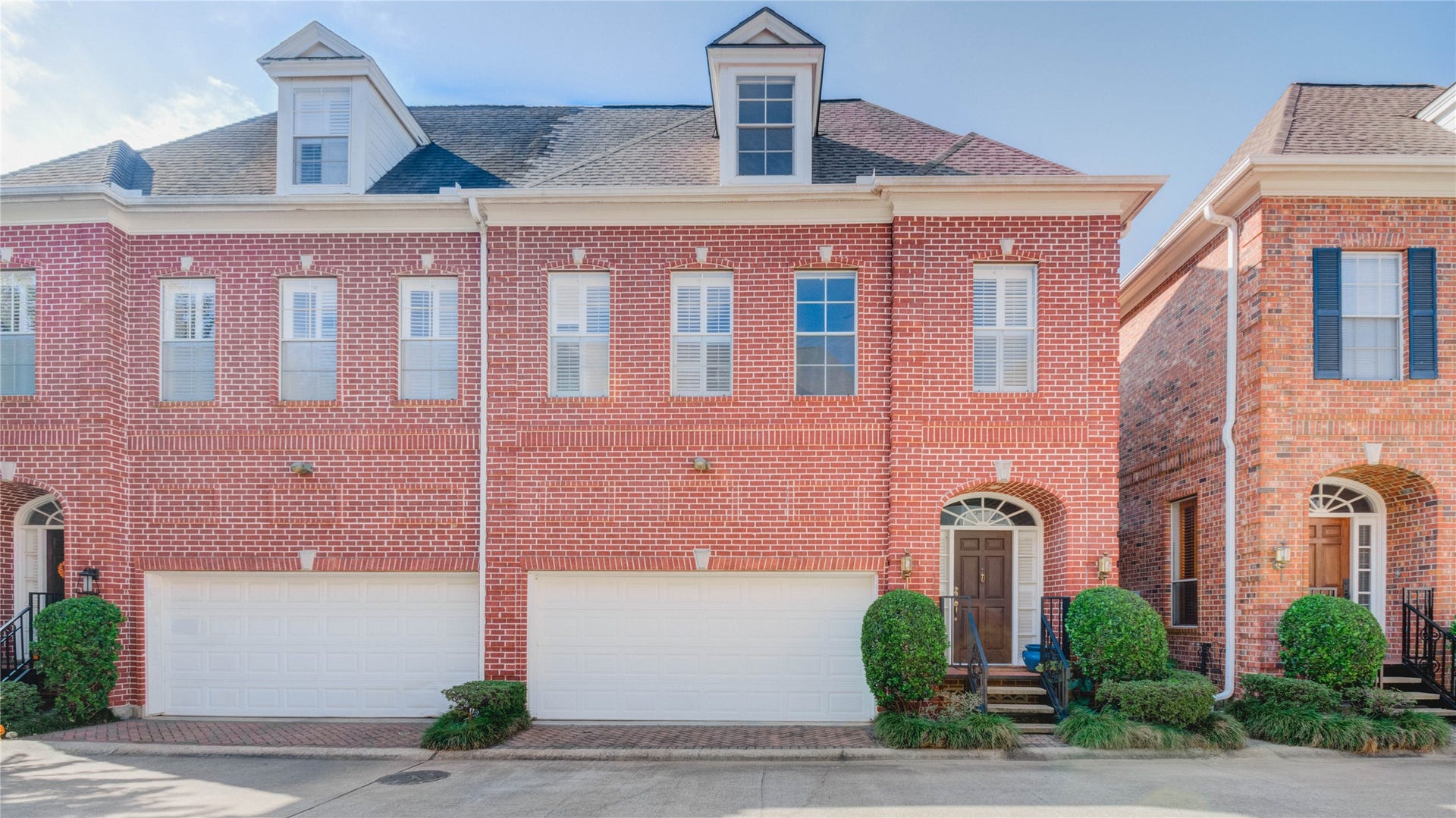 2501 Driscoll Street, Houston, TX 77019