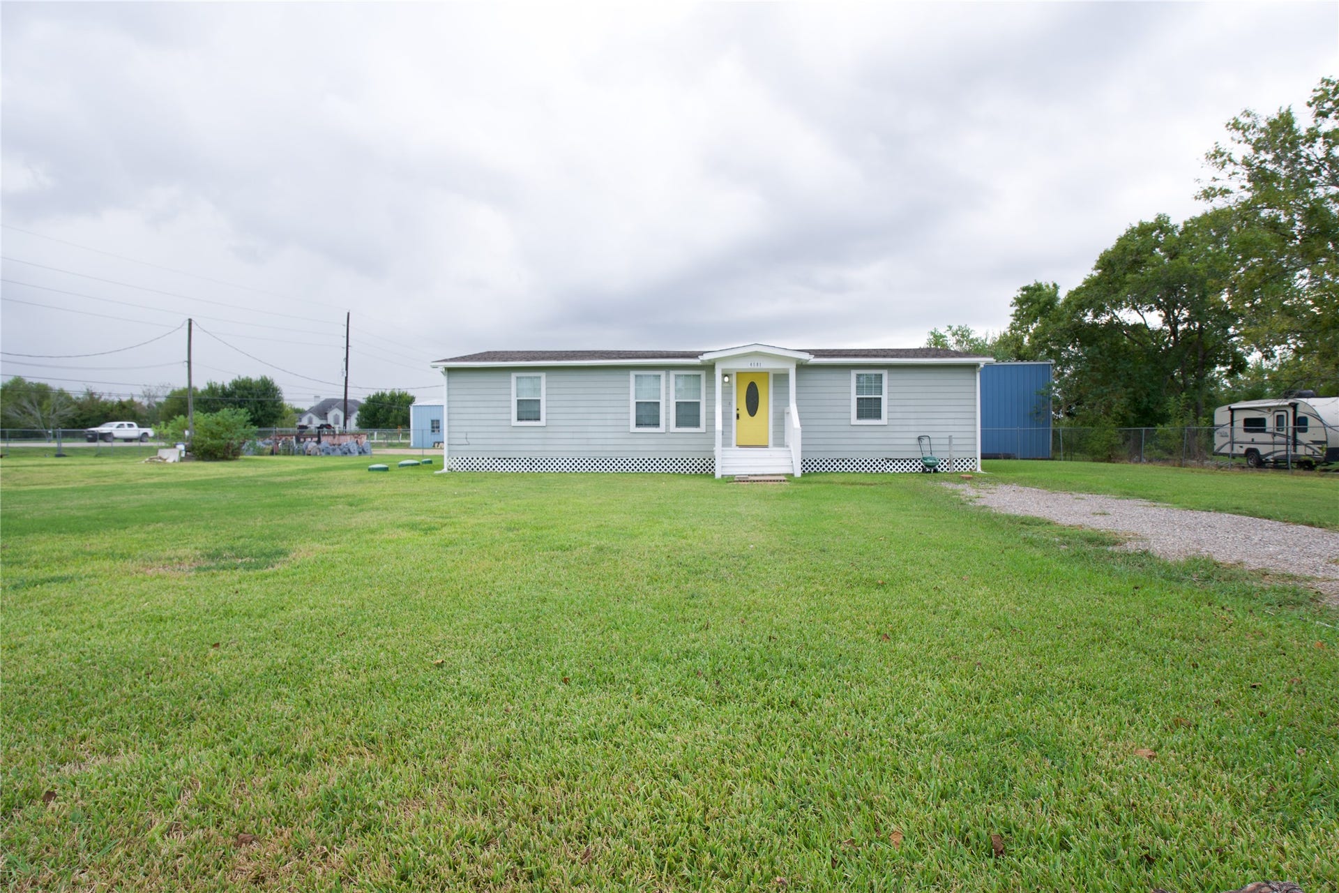 4501 Westwood Lane, Manvel, TX 77578