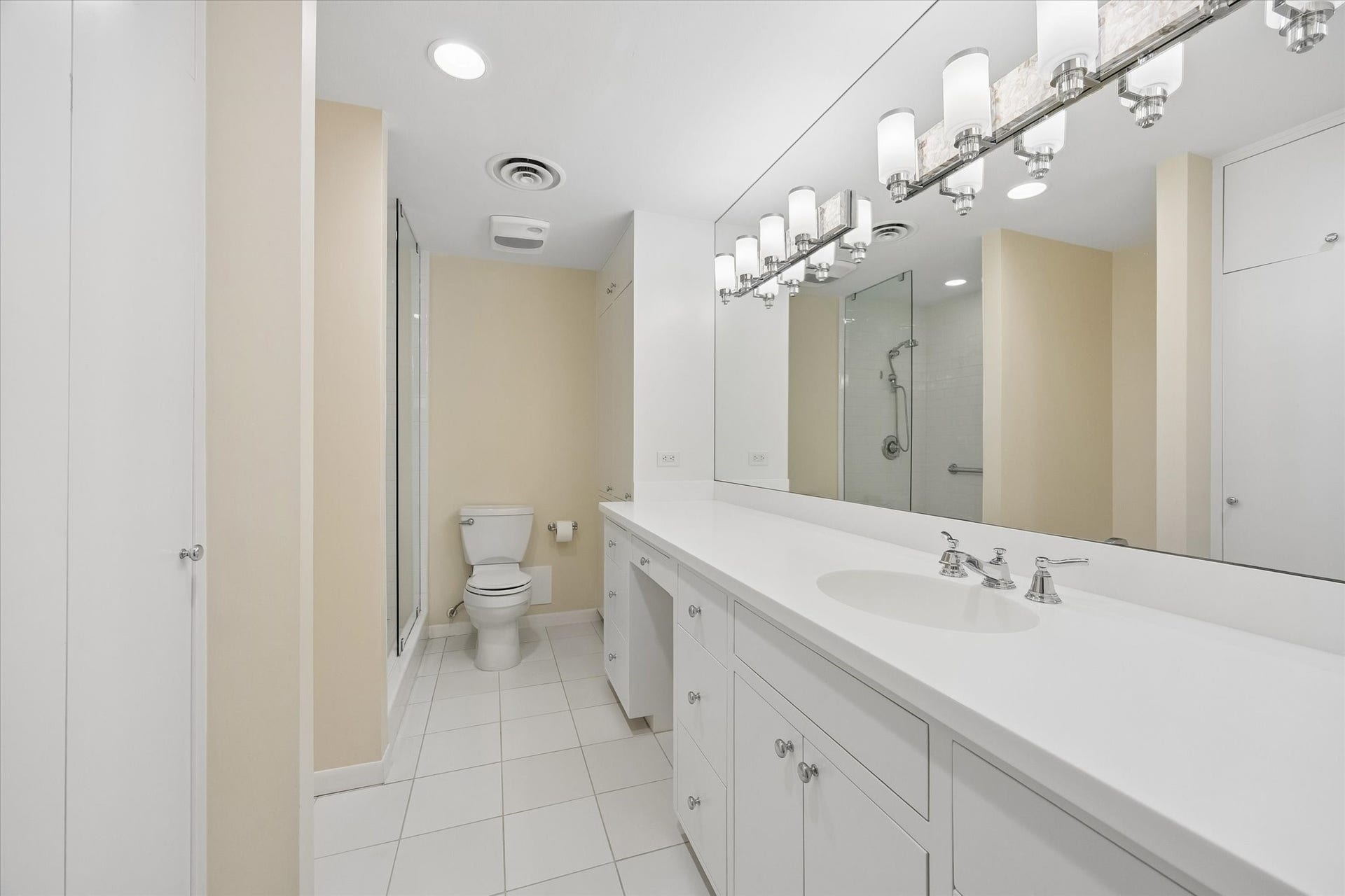 Large Master Bath