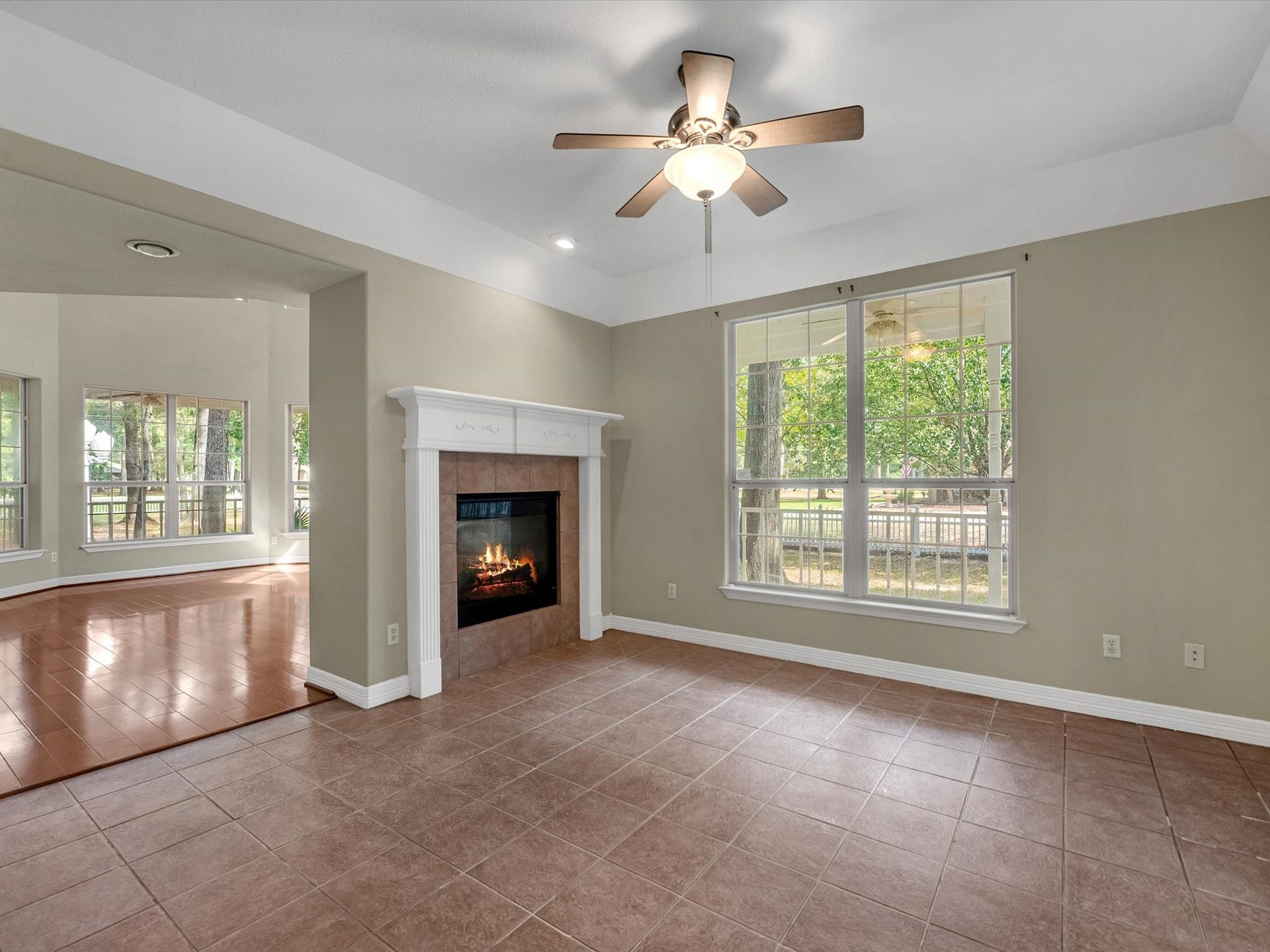 510 Vista Del Lago Drive, Huffman, TX 77336 510 Vista Del Lago Drive, Huffman, TX 77336