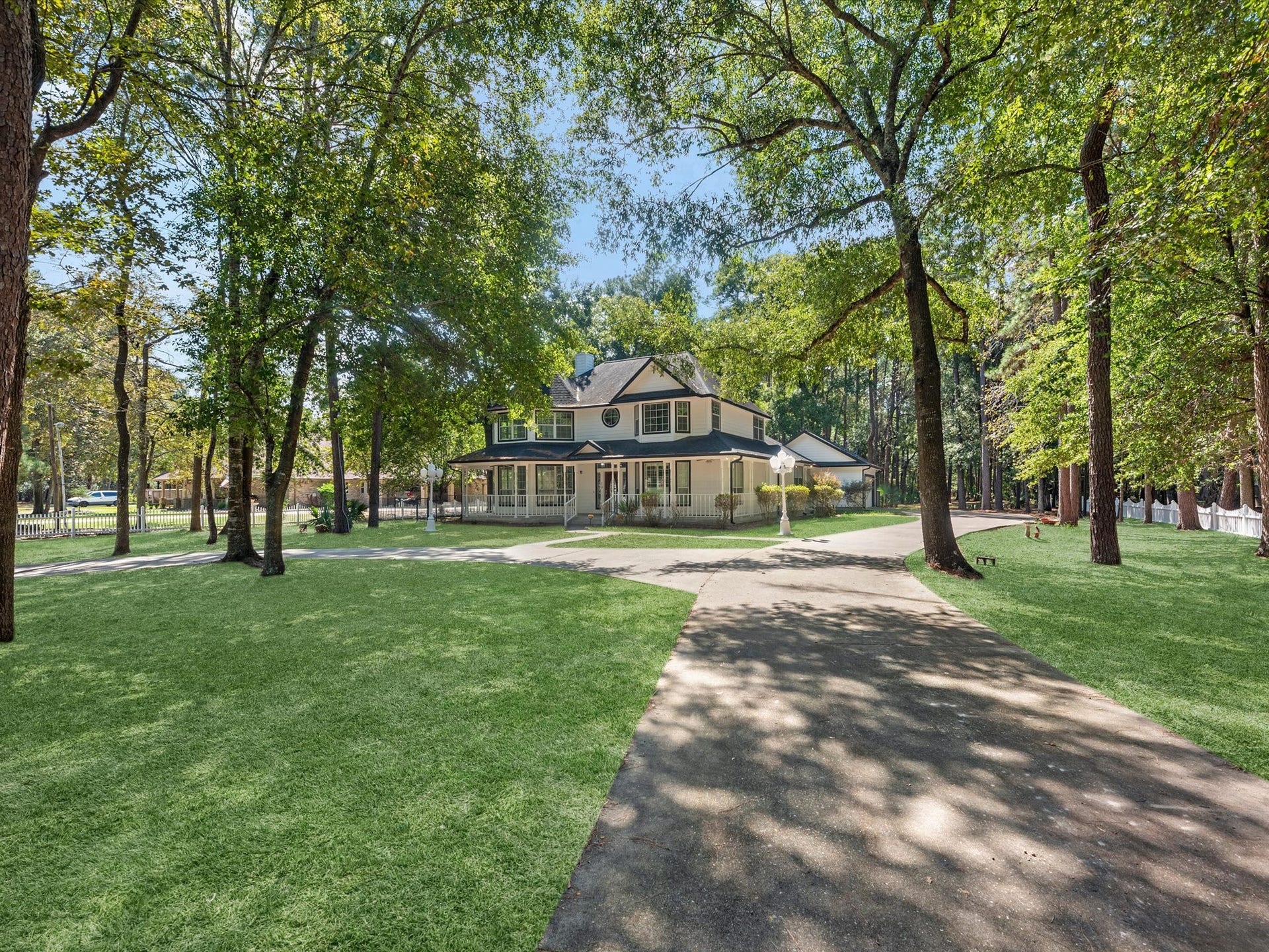 510 Vista Del Lago Drive, Huffman, TX 77336 510 Vista Del Lago Drive, Huffman, TX 77336