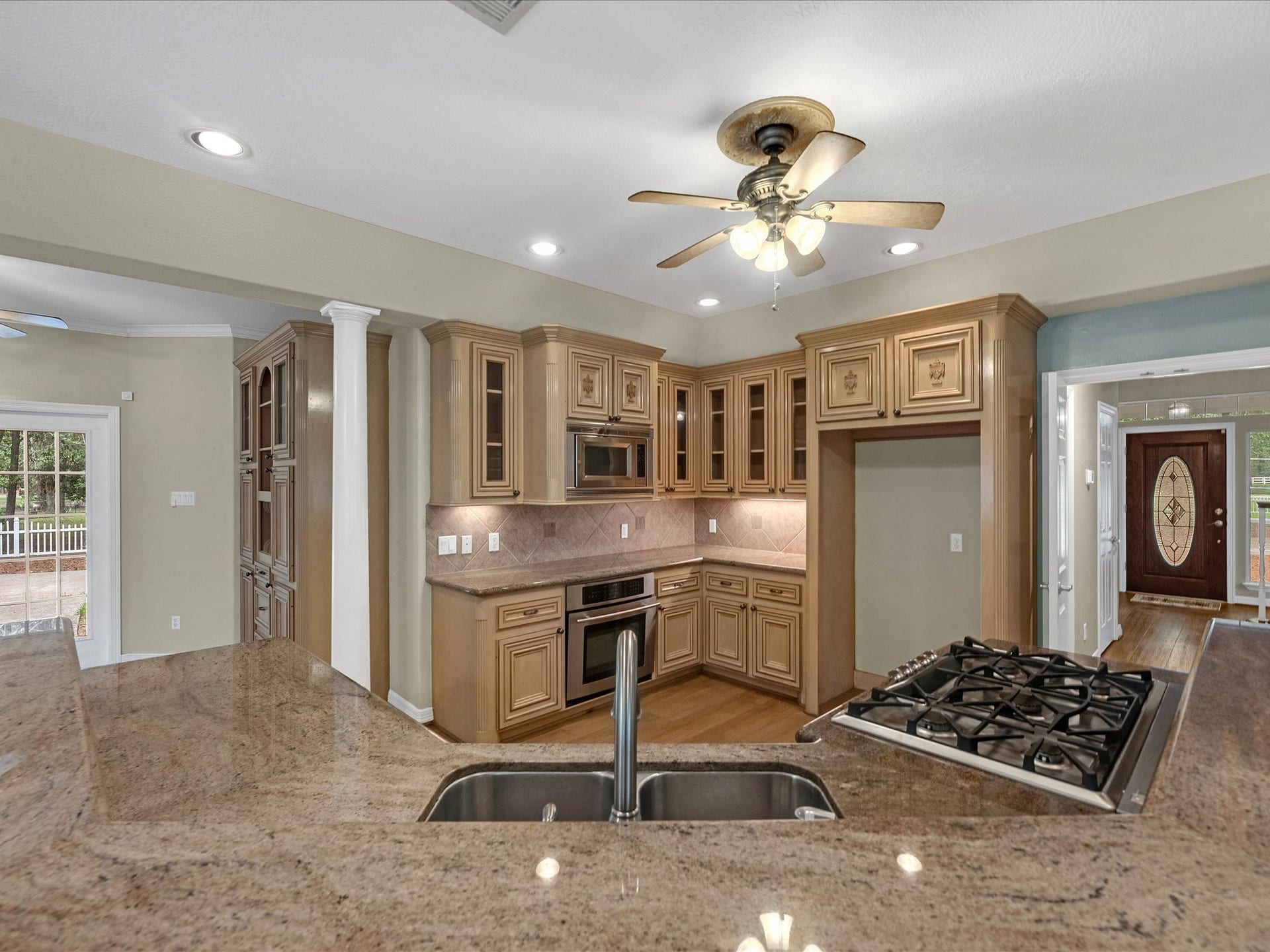510 Vista Del Lago Drive, Huffman, TX 77336 510 Vista Del Lago Drive, Huffman, TX 77336