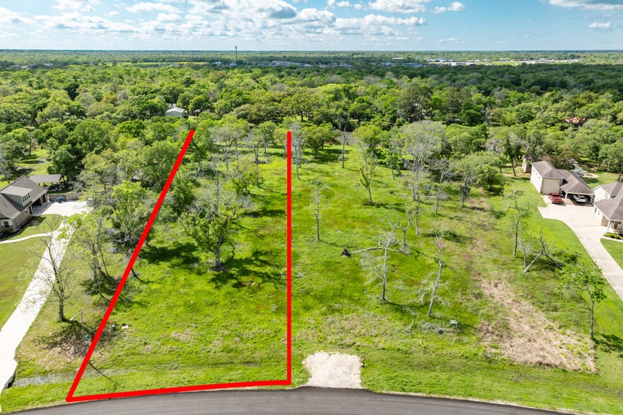 Property photo for 32718 Bayou Bend, Richwood, TX