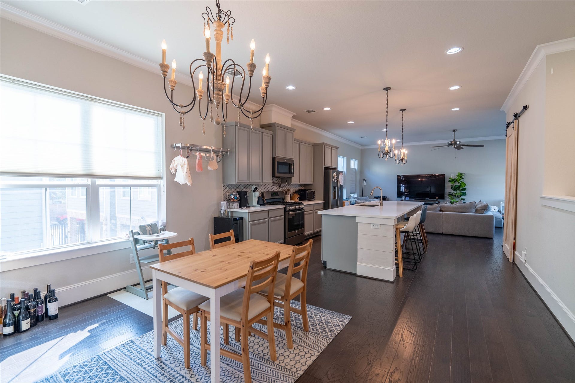 3009 Bell Street, #B, Houston, TX 77003 3009 Bell Street, #B, Houston, TX 77003