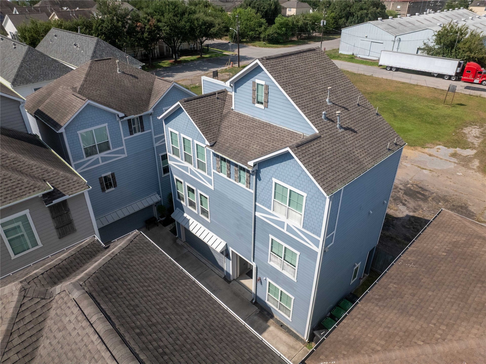 3009 Bell Street, #B, Houston, TX 77003 3009 Bell Street, #B, Houston, TX 77003