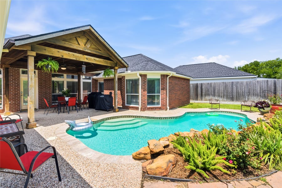 Property photo for 4610 Lake Pinkston Drive, Richmond, TX