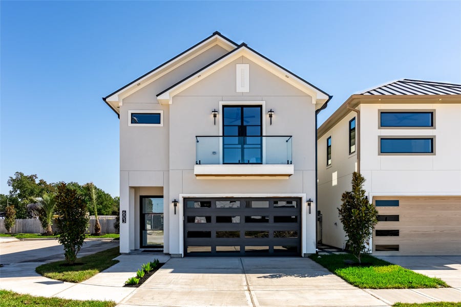 Property photo for 603 Rolling Oaks, Stafford, TX