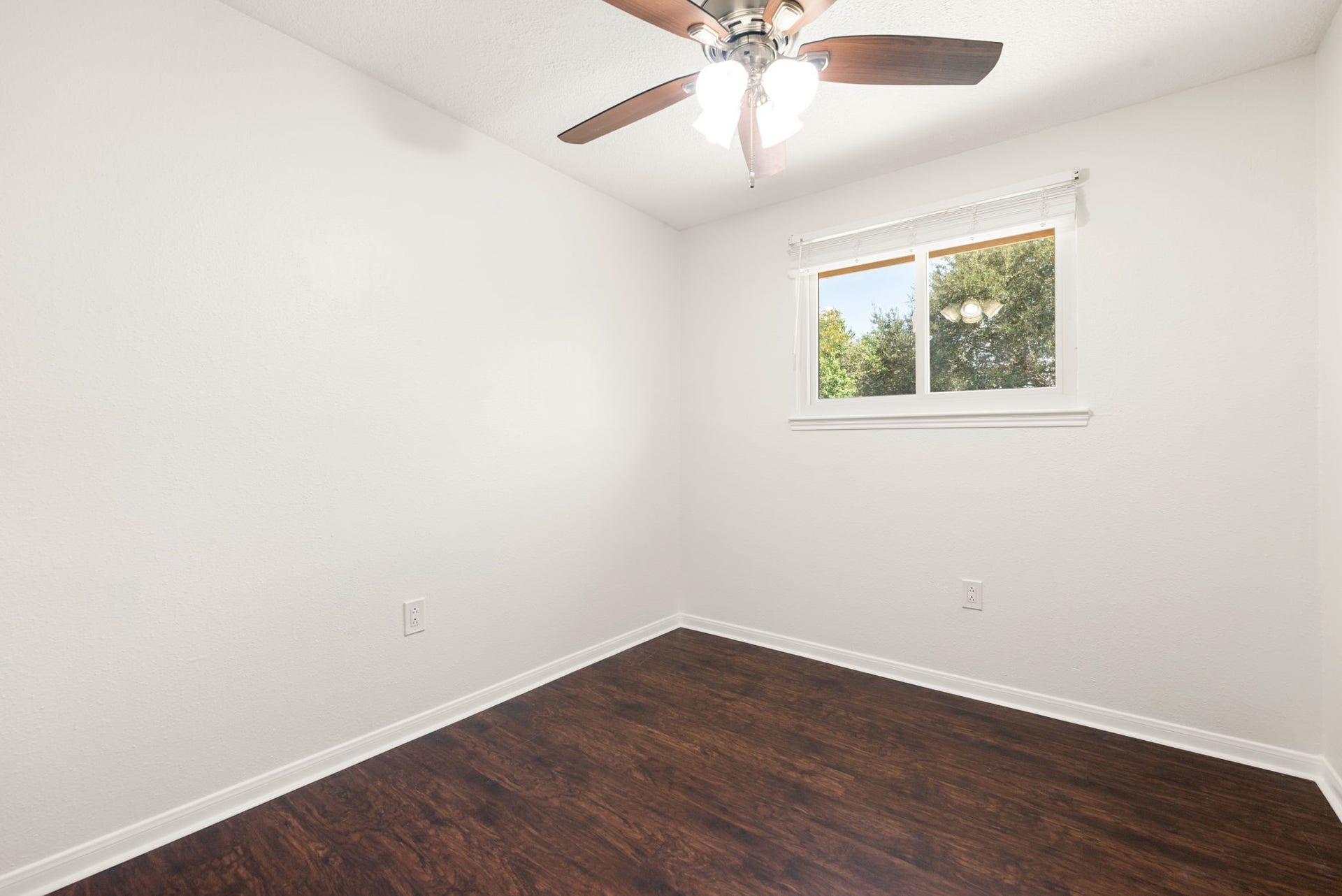 2002 Bentvine Drive, Houston, TX 77084 2002 Bentvine Drive, Houston, TX 77084