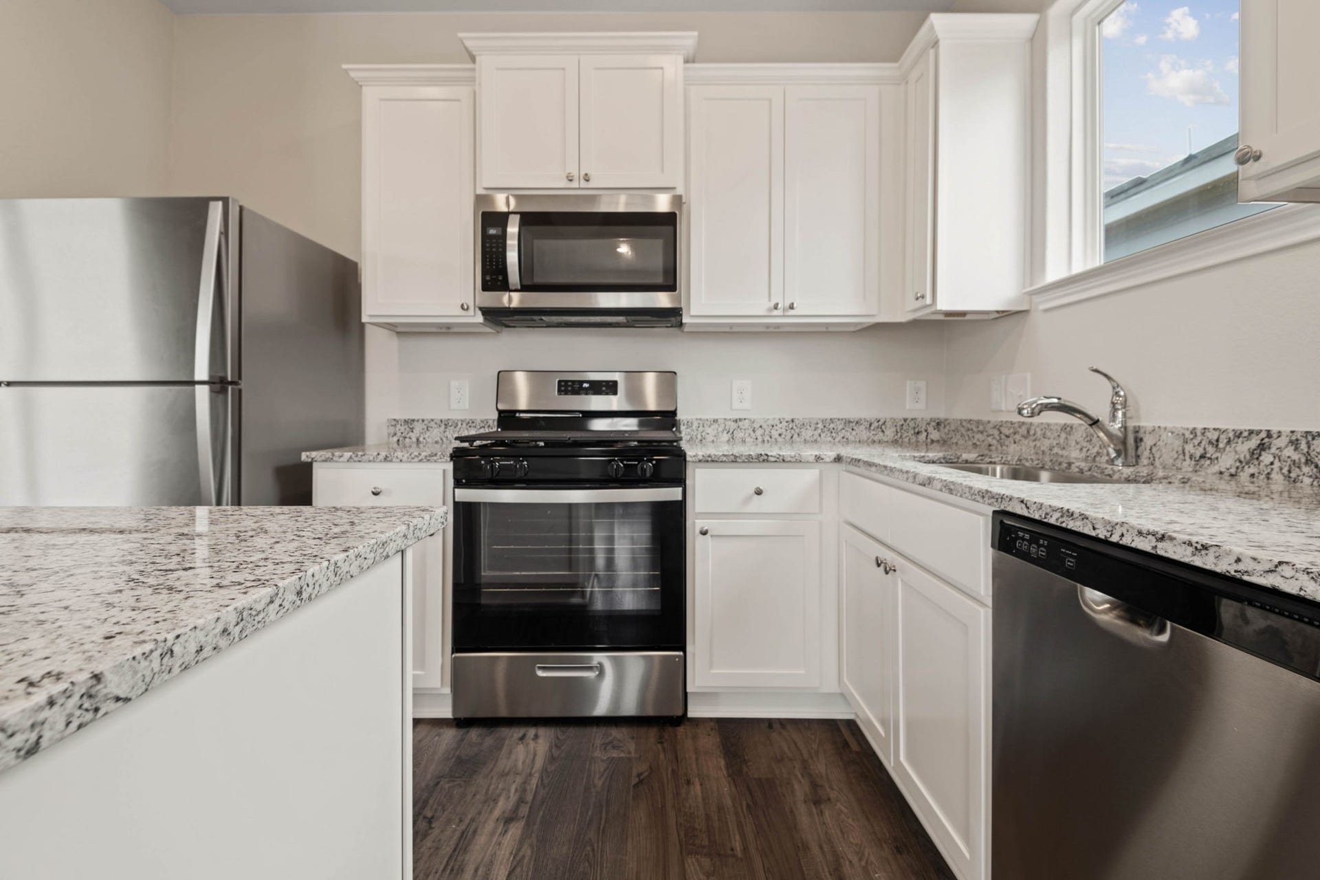345 Fastboy Lane, Waller, TX 77484 345 Fastboy Lane, Waller, TX 77484