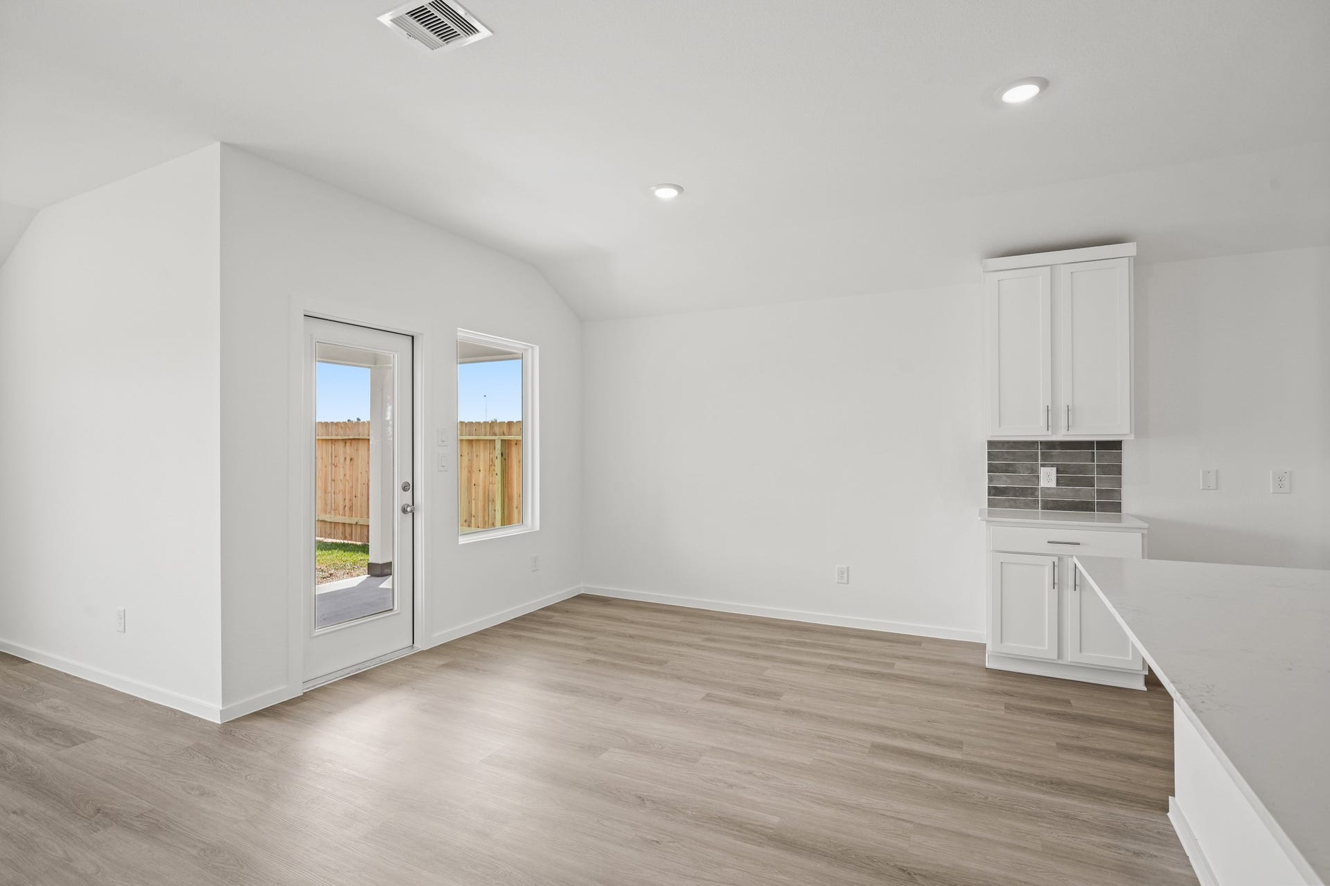 8918 Phoebe Bend Drive, Montgomery, TX 77316 8918 Phoebe Bend Drive, Montgomery, TX 77316