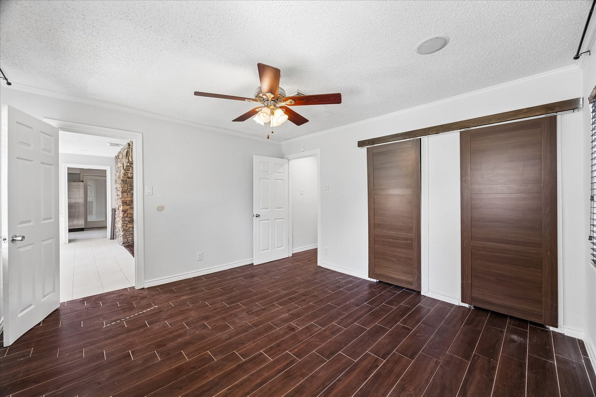 4707 Bellview Street, Bellaire, TX 77401 4707 Bellview Street, Bellaire, TX 77401