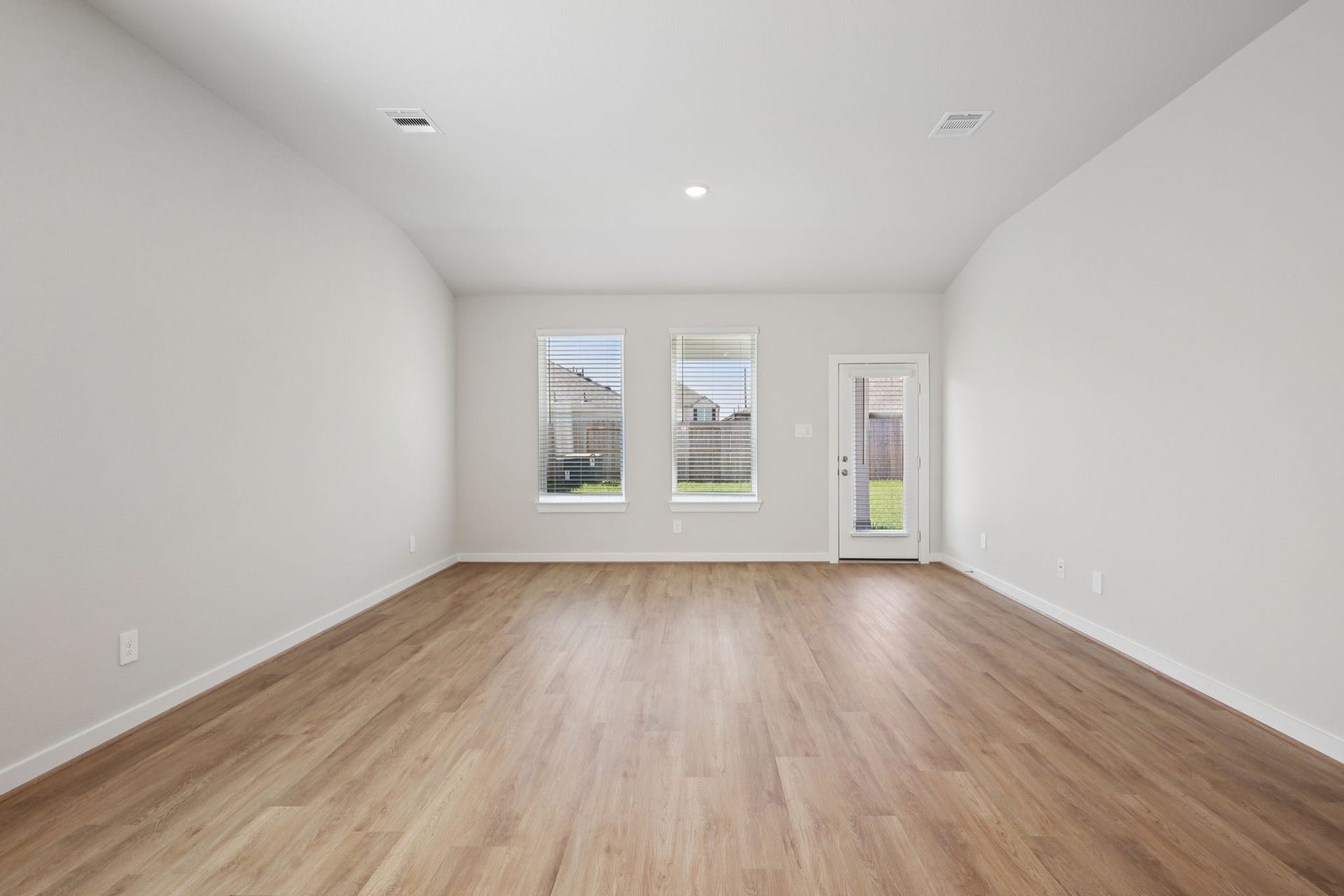 18431 Landing Meadows Lane, New Caney, TX 77357 18431 Landing Meadows Lane, New Caney, TX 77357