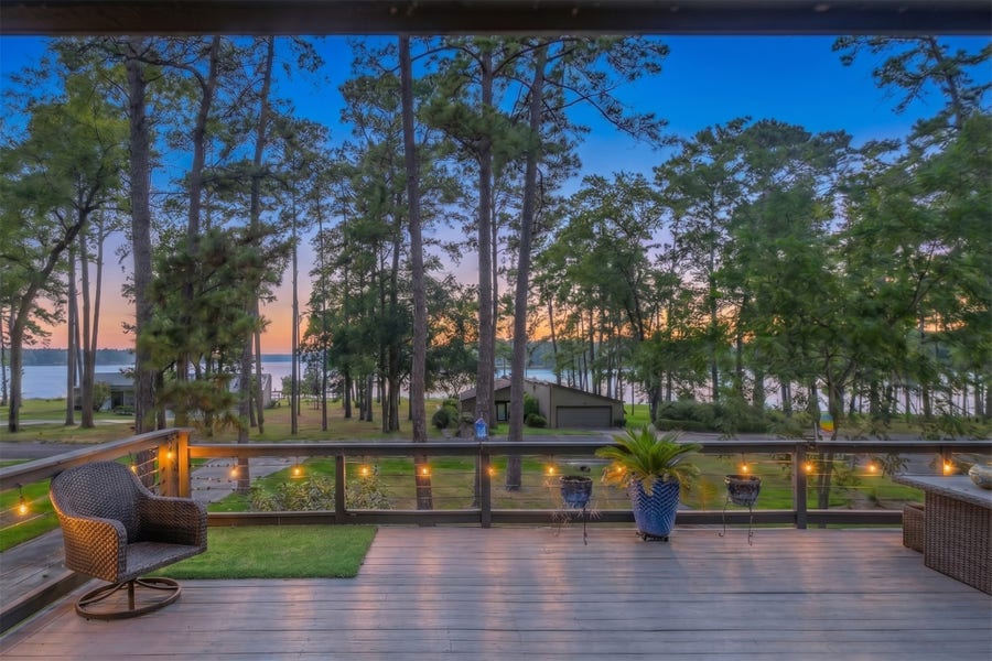 Property photo for 15696 Lakeway Drive, Willis, TX
