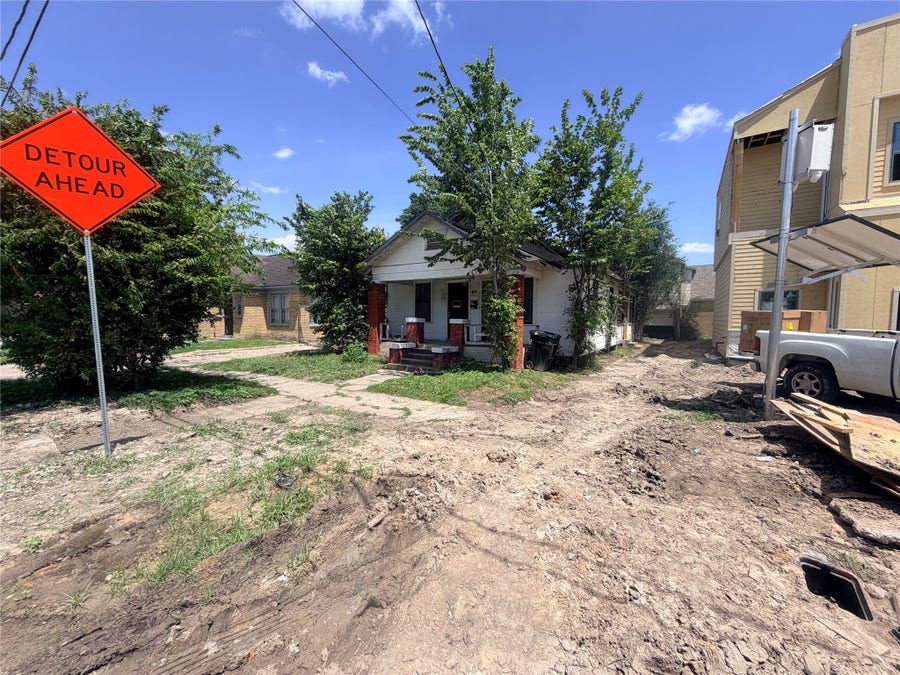 Property photo for 3415 Live Oak St, Houston, TX