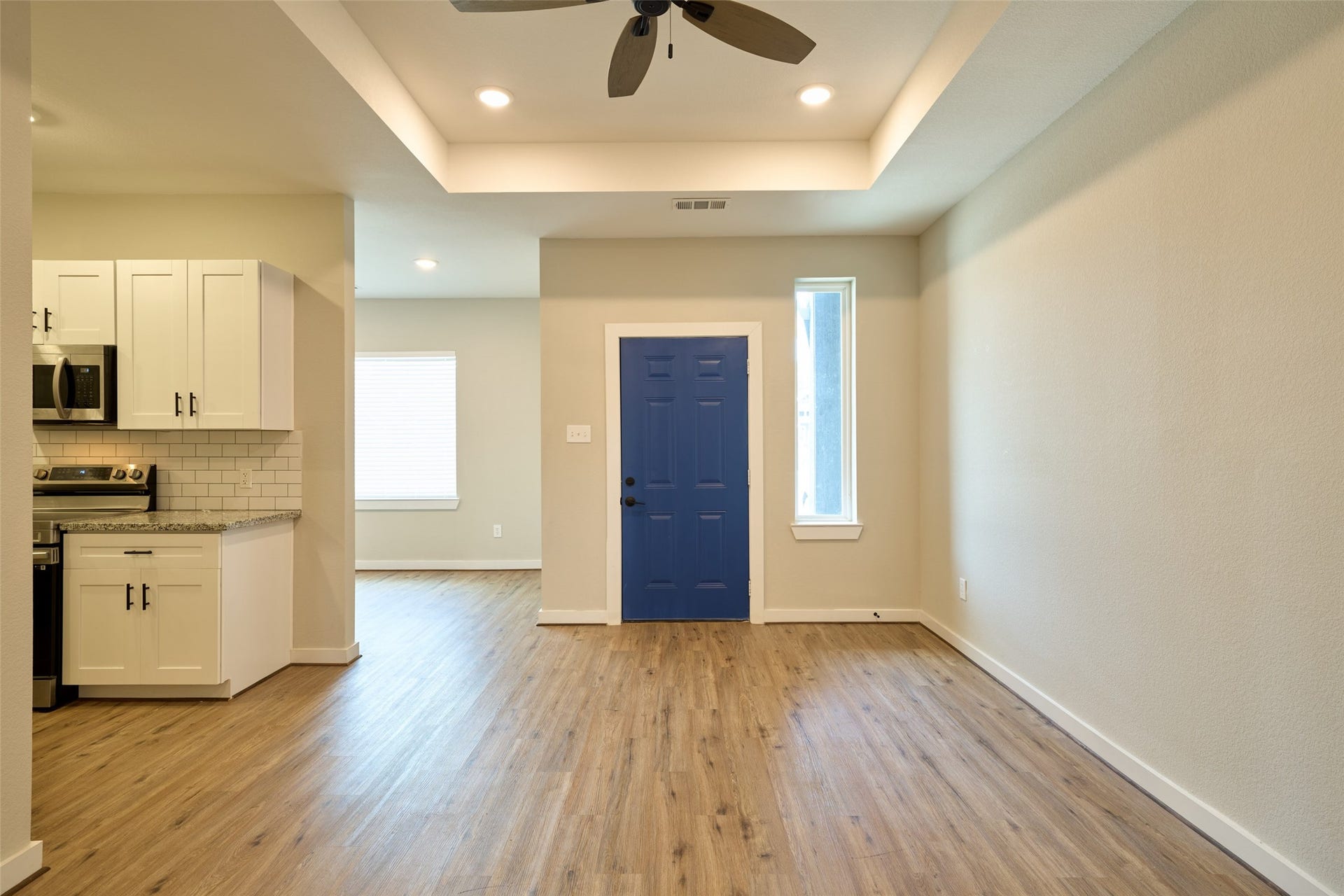10317 Lake Road, #13C, Houston, TX 77070 10317 Lake Road, #13C, Houston, TX 77070