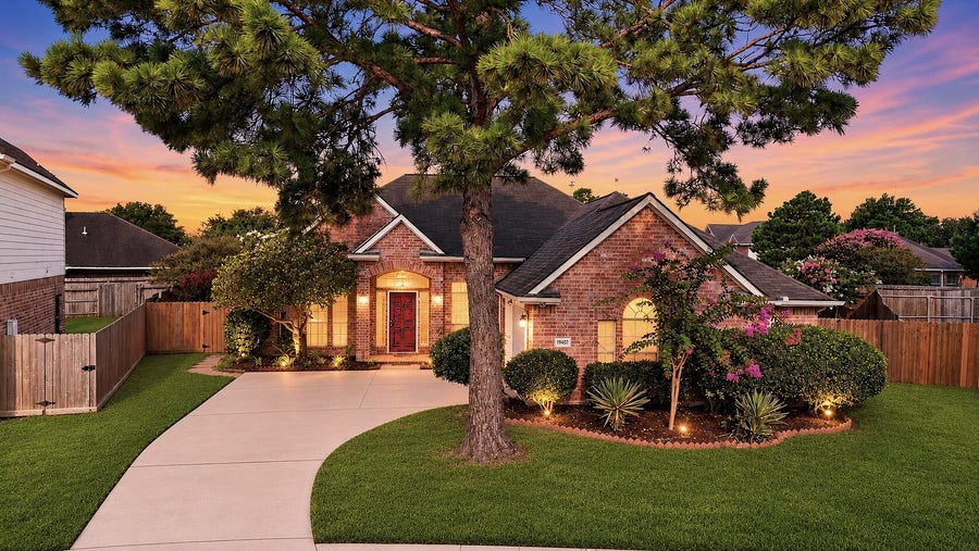 Property photo for 19407 Solon Springs Court, Tomball, TX