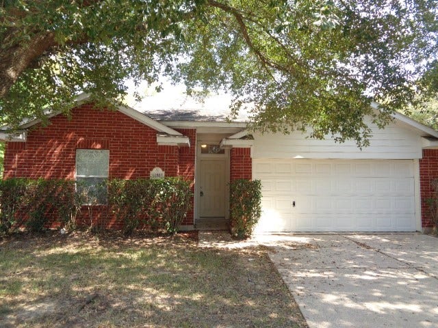 Property photo for 11803 Belle Court, Pinehurst, TX