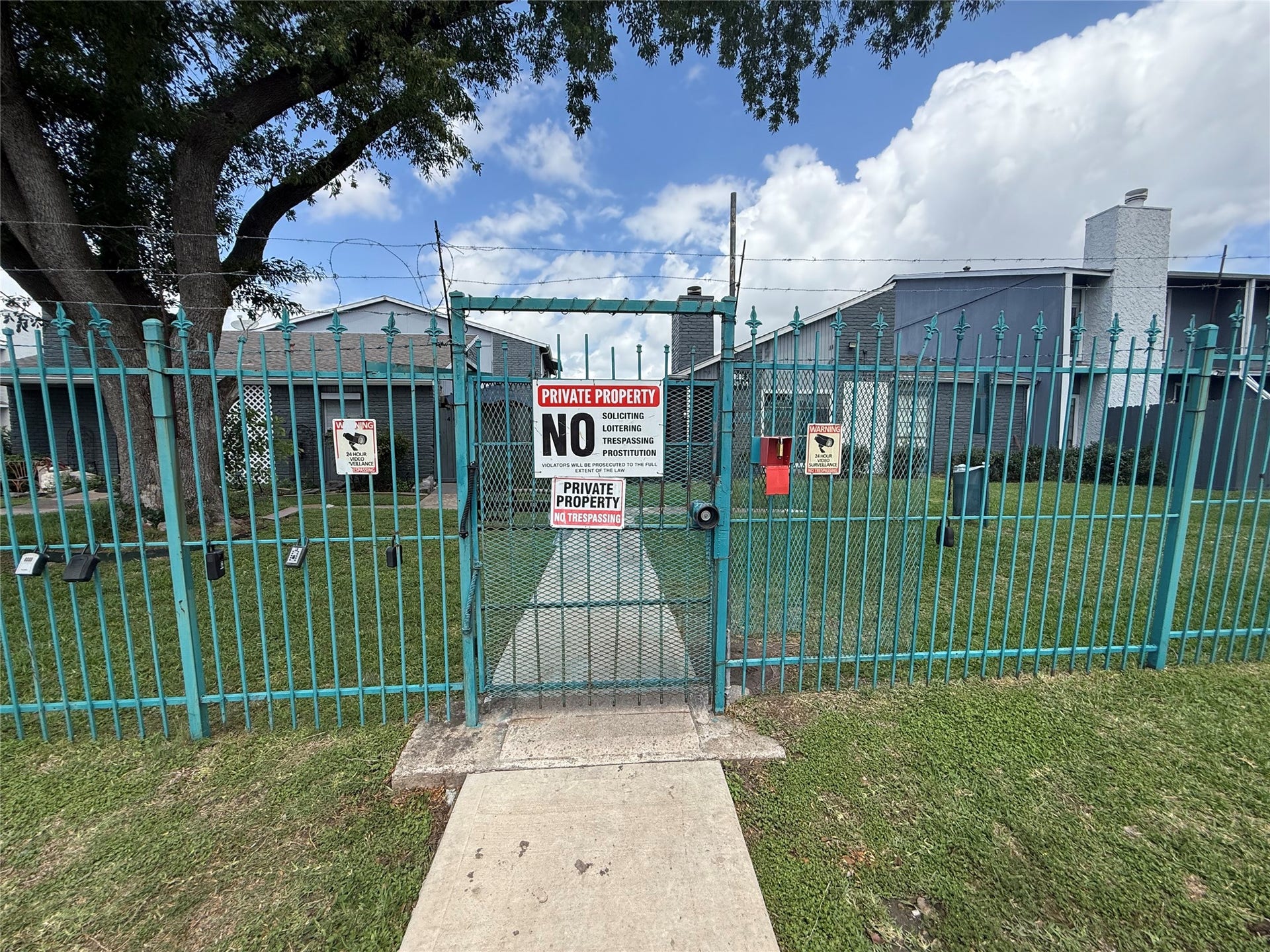 9550 Deering Drive, #210, Houston, TX 77036 There is a gated pedestrian gate with plenty of parking along the street for guests.