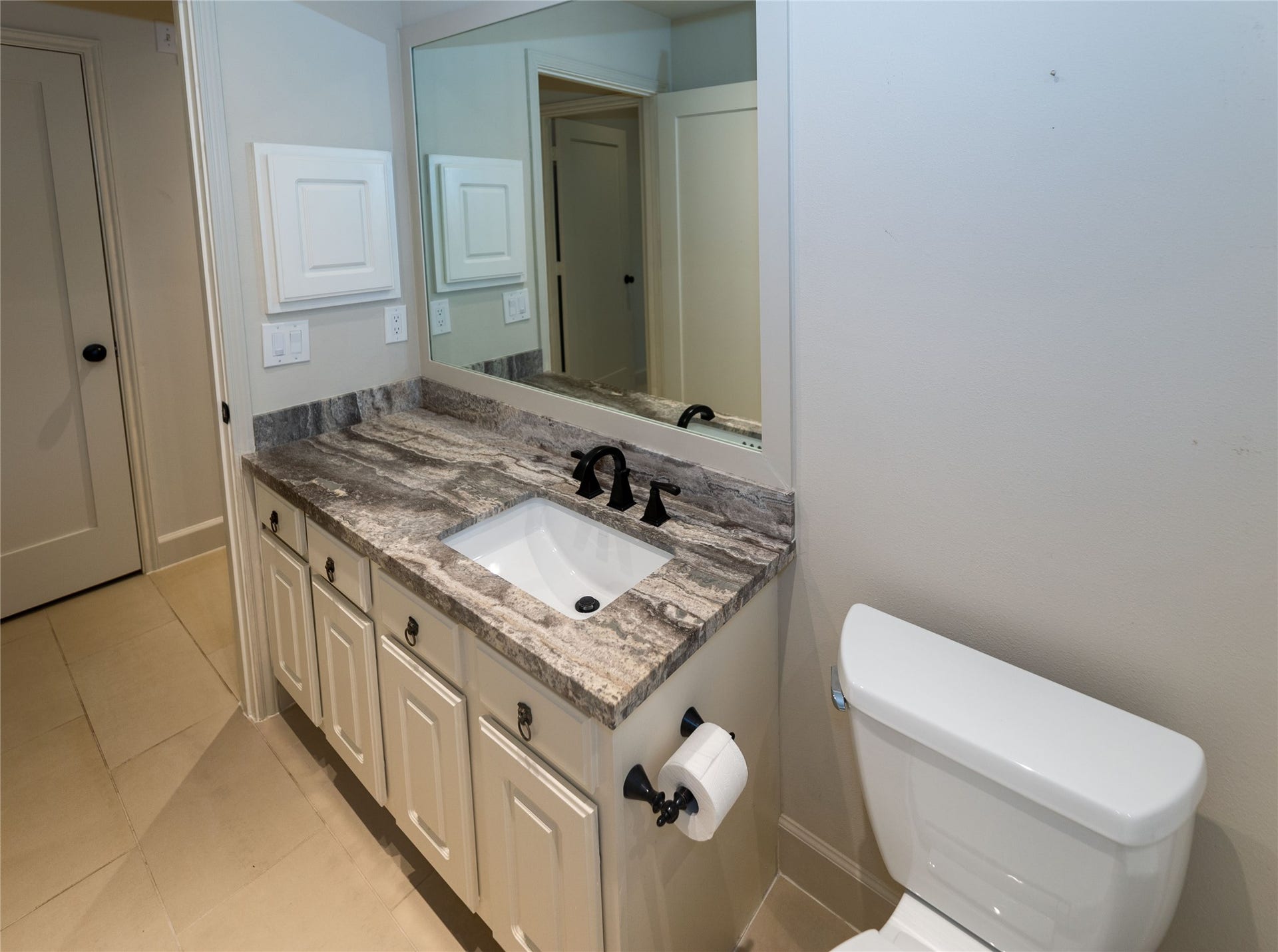3603 Hawkins Circle, Missouri City, TX 77459 3603 Hawkins Circle, Missouri City, TX 77459