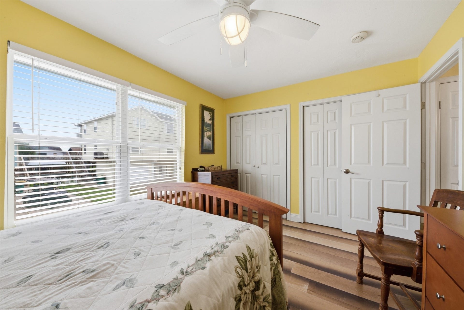 2 S Sandpiper Street, La Marque, TX 77568 2 S Sandpiper Street, La Marque, TX 77568