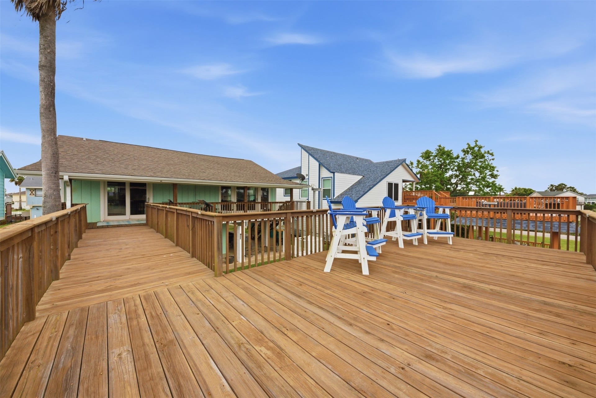 2 S Sandpiper Street, La Marque, TX 77568 2 S Sandpiper Street, La Marque, TX 77568