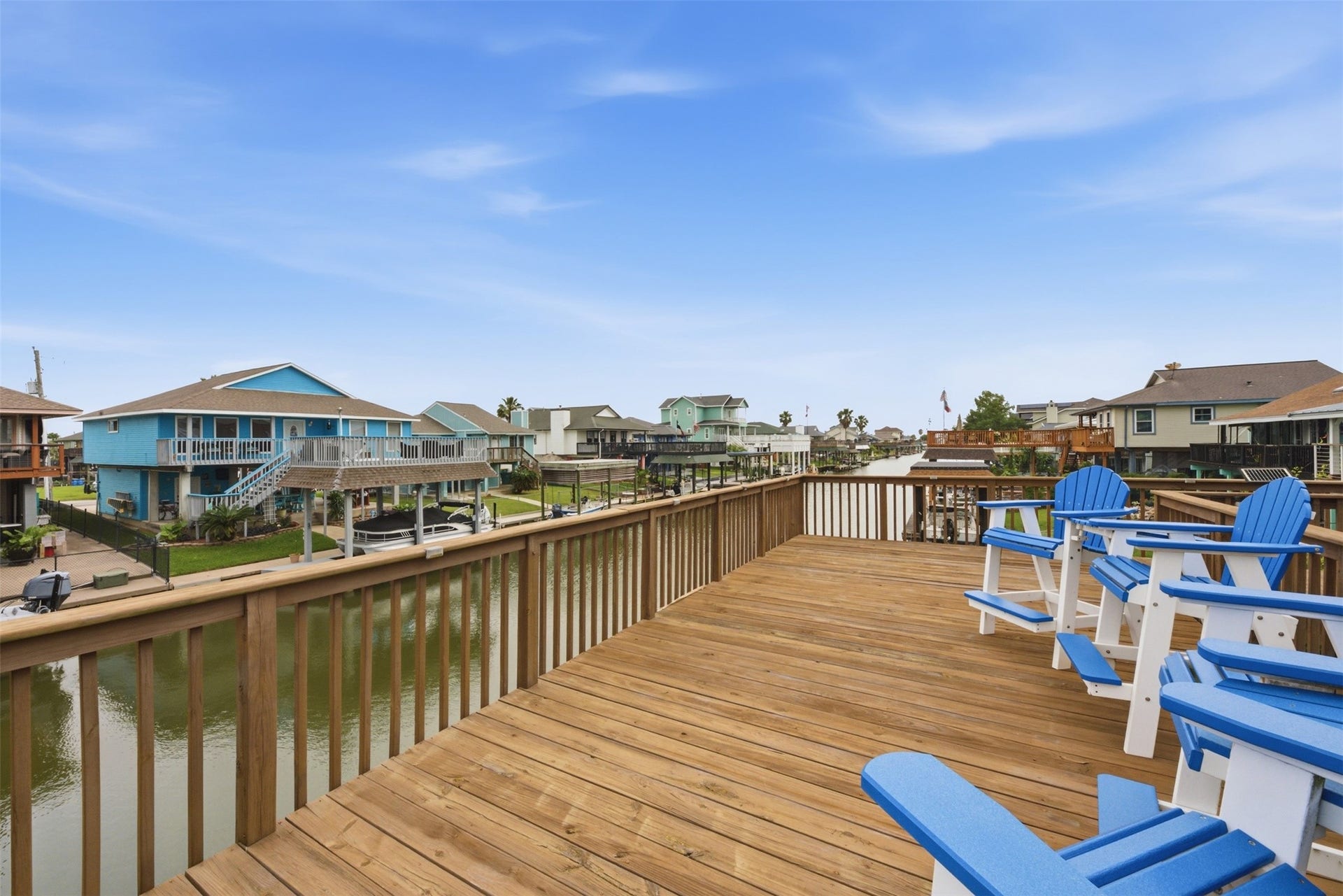 2 S Sandpiper Street, La Marque, TX 77568 Massive deck space overlooking the canal!