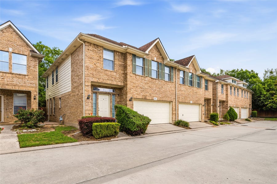 Property photo for 7414 Hollister Spring, Houston, TX