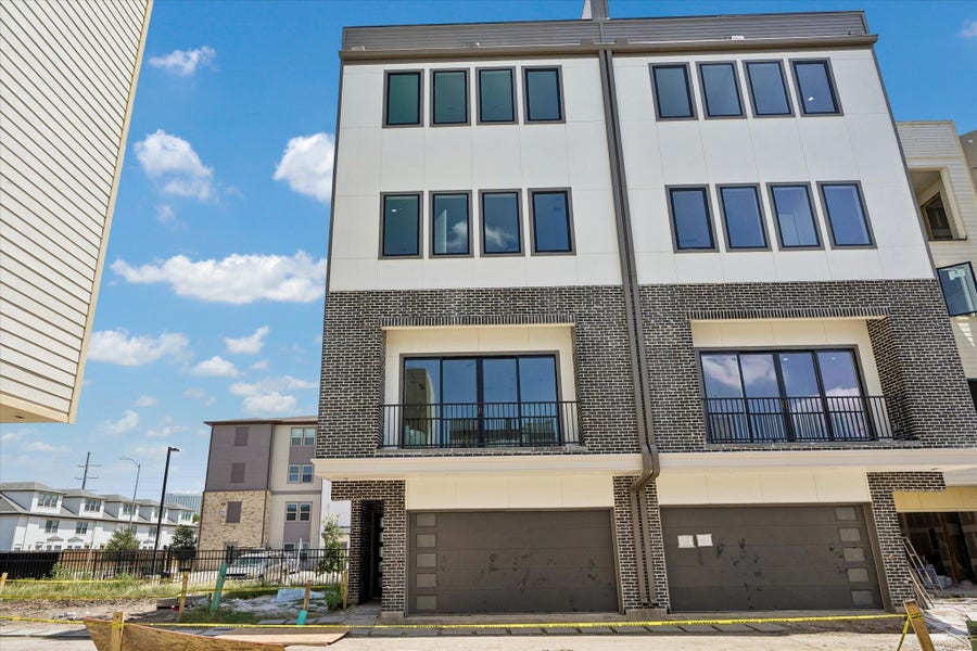 Property photo for 5821 Winsome Lane, Houston, TX