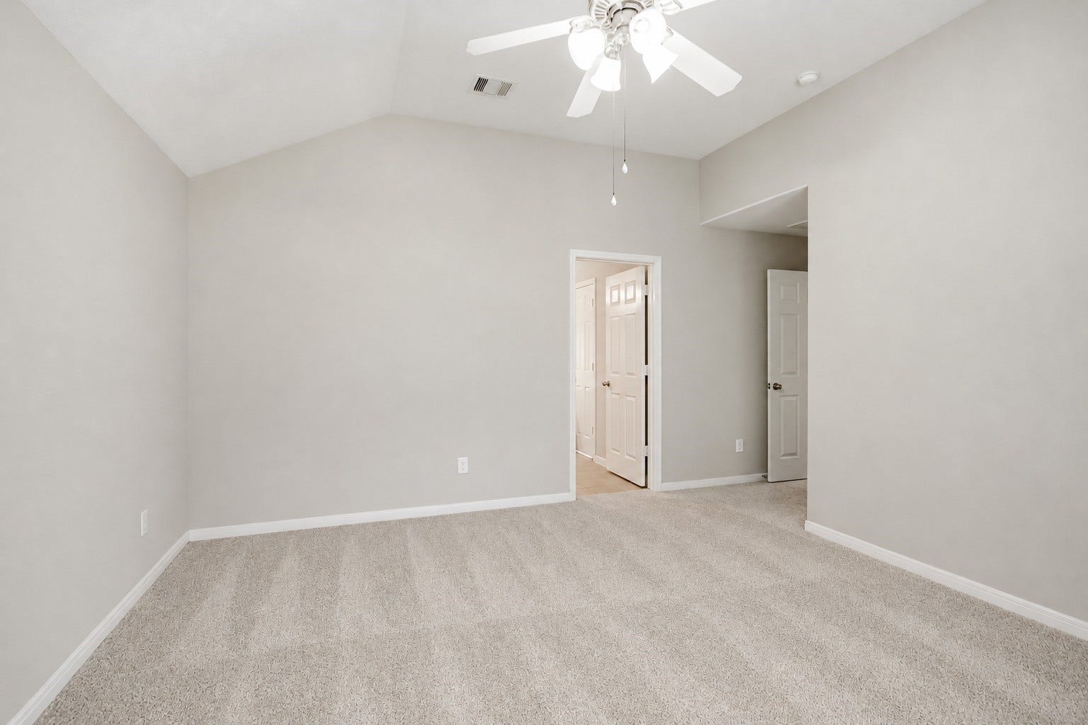 12222 Hawthorne Drive, Montgomery, TX 77356 Another view of your Primary Bedroom