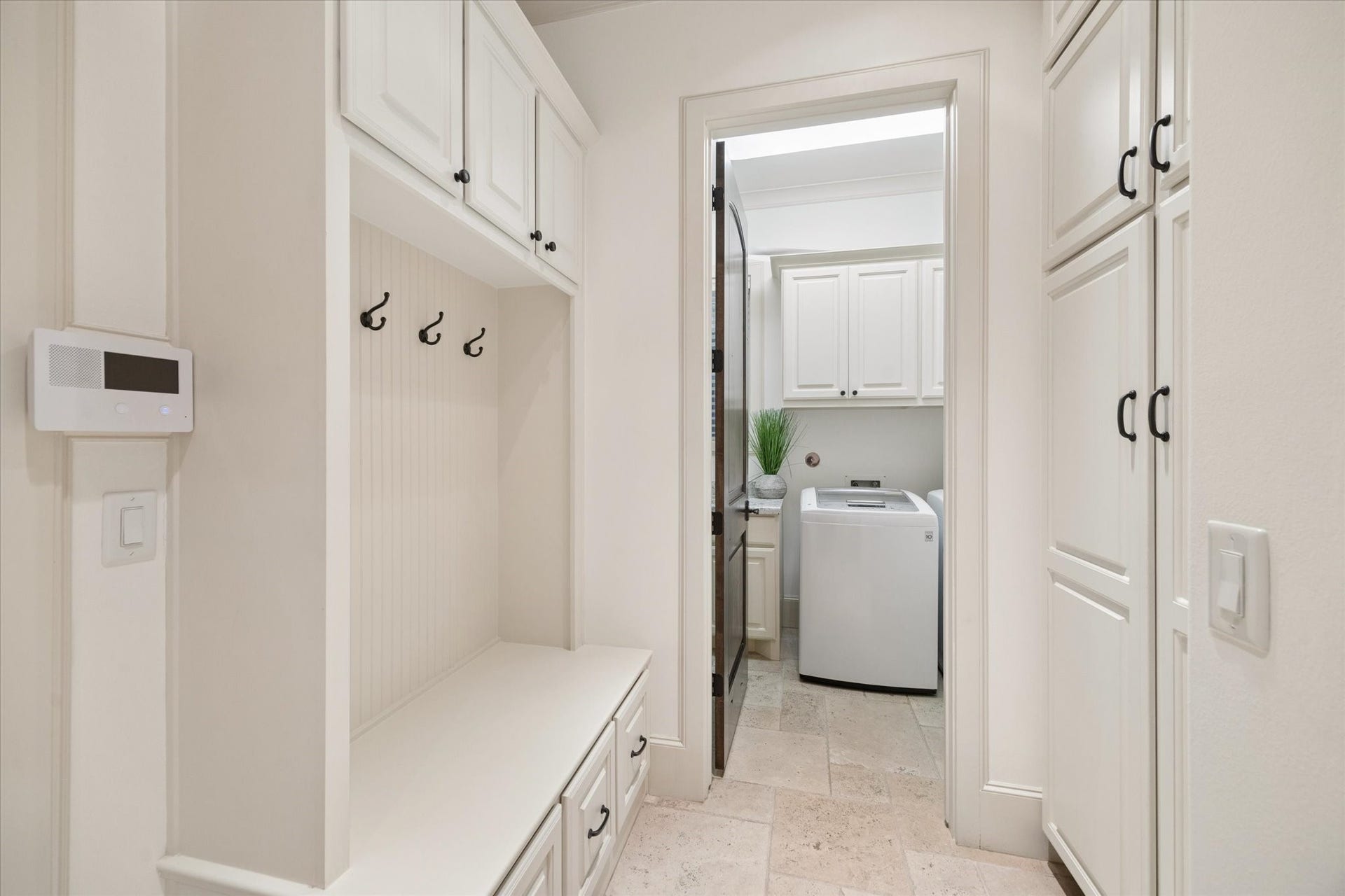 6006 Floyd Street, Houston, TX 77007 6006 Floyd Street, Houston, TX 77007