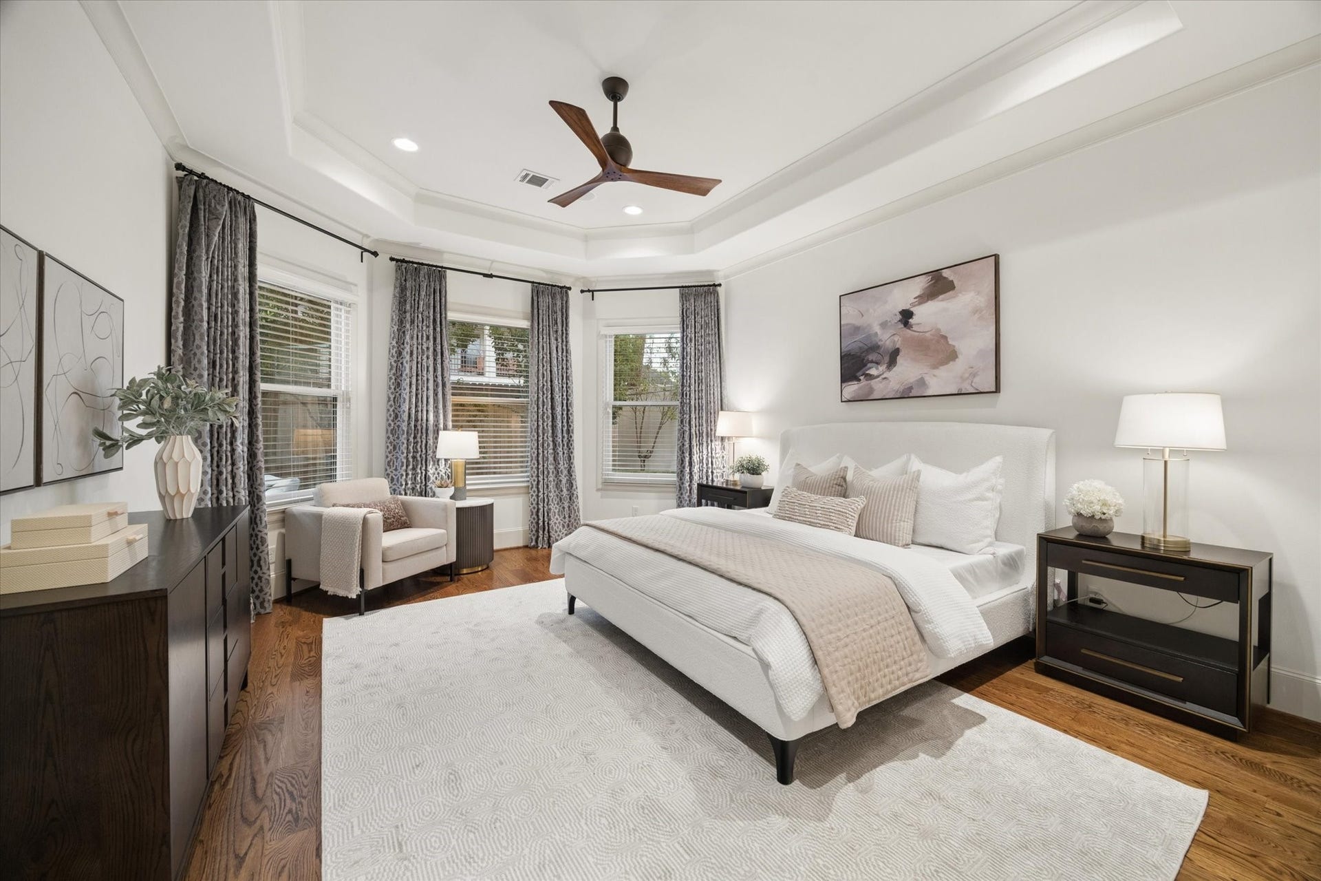 6006 Floyd Street, Houston, TX 77007 6006 Floyd Street, Houston, TX 77007