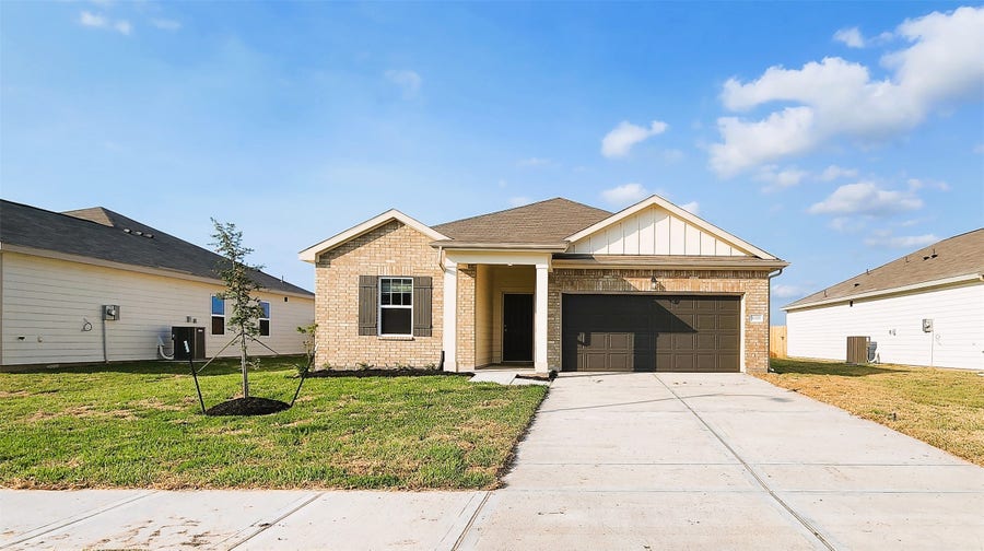 Property photo for 6335 Highland Trail Drive, Richmond, TX