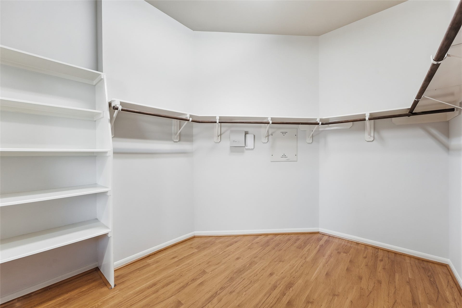 13812 Lakewater Drive, Pearland, TX 77584 13812 Lakewater Drive, Pearland, TX 77584