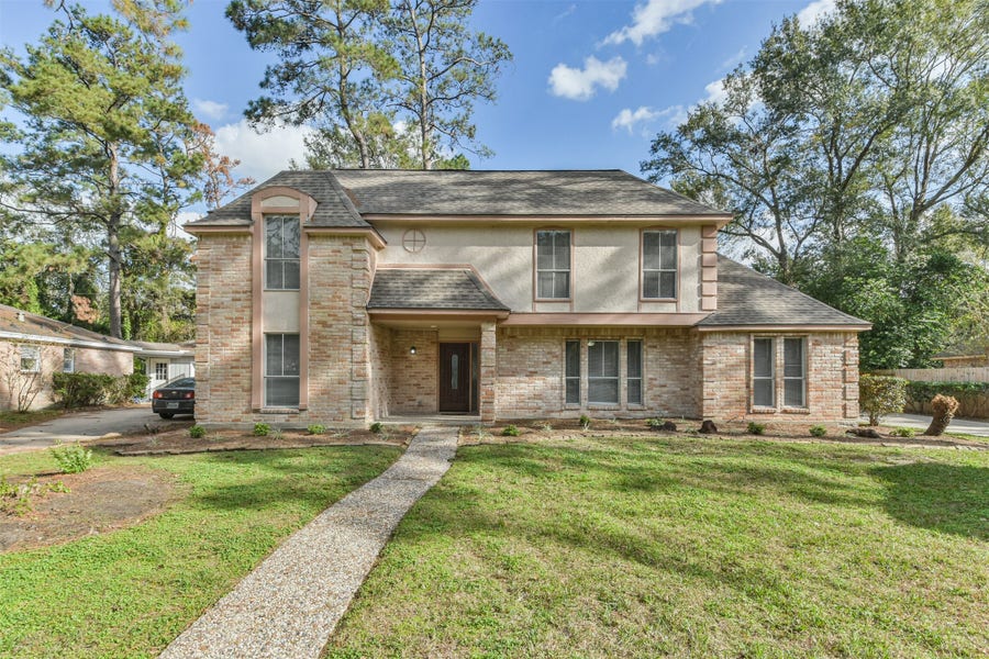 Property photo for 2010 Deer Springs Drive, Kingwood, TX