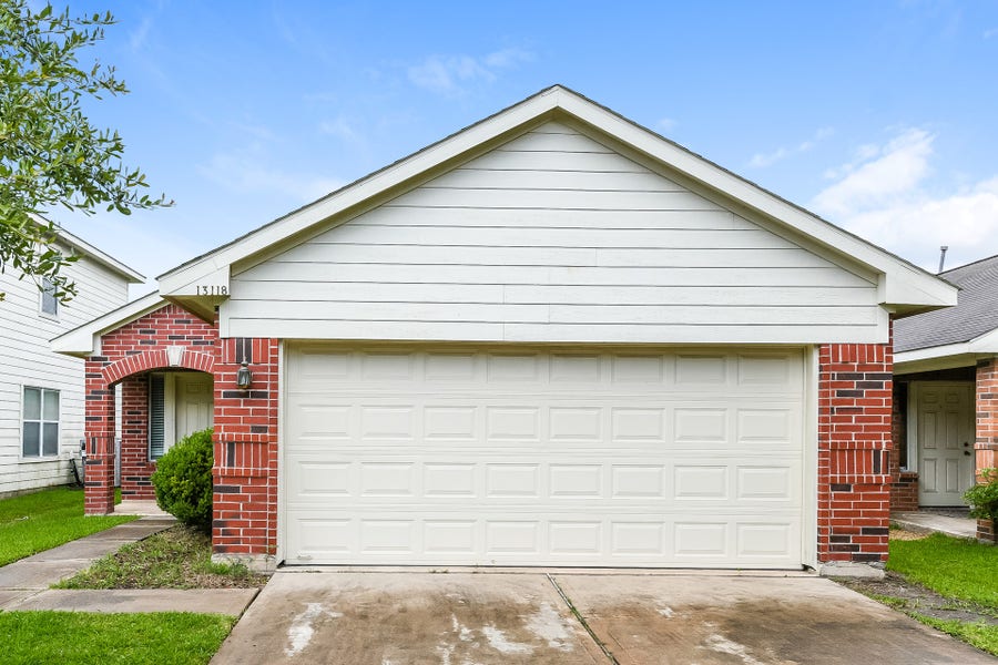 Property photo for 13118 Kingston Point Lane, Houston, TX
