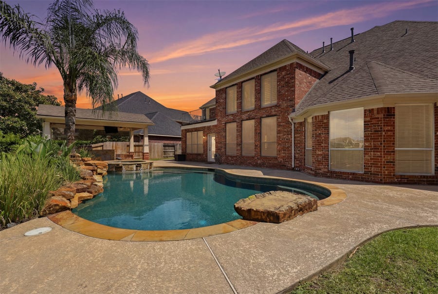 Property photo for 3002 Lacewood Court, Pearland, TX