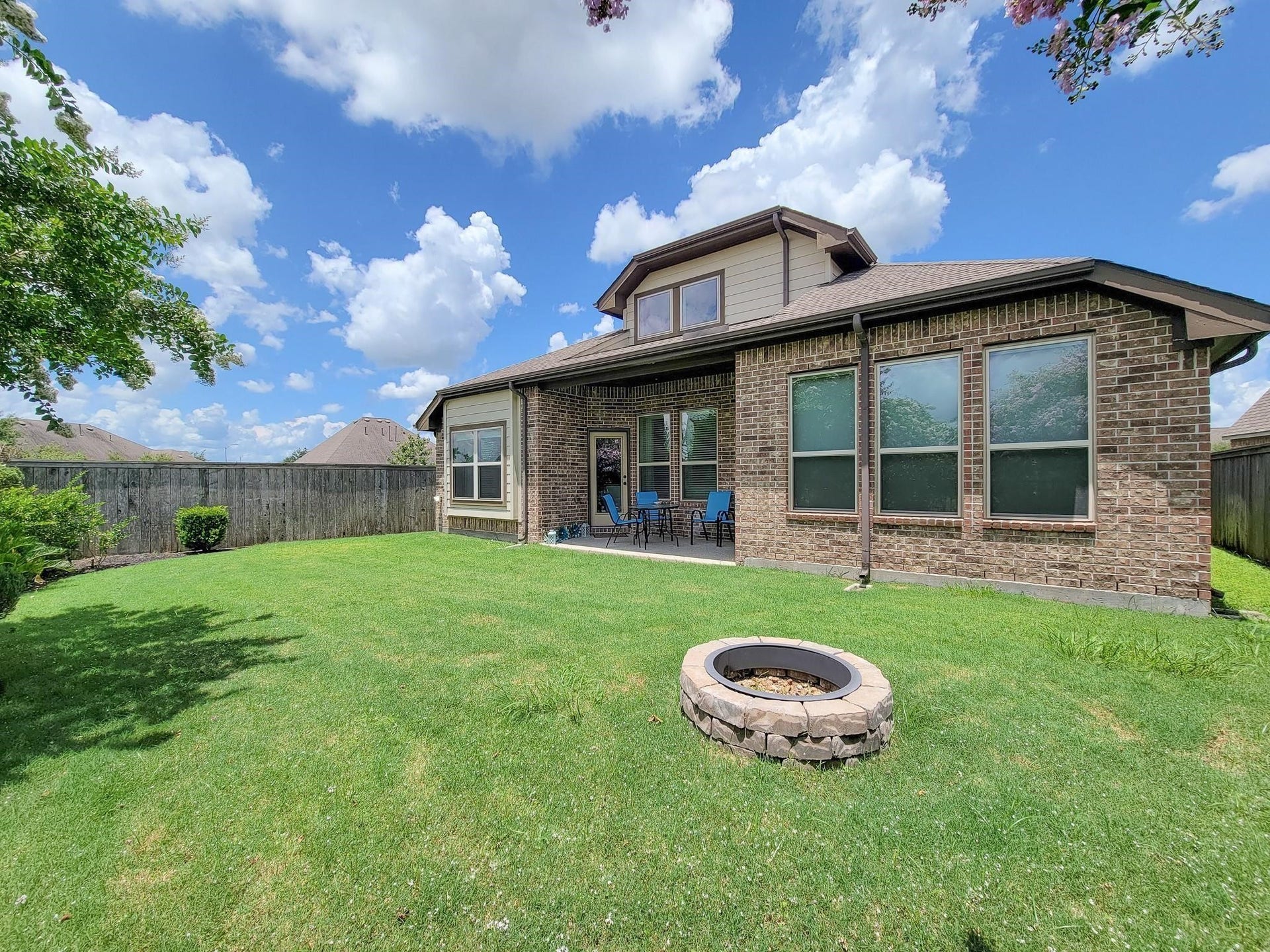 22902 Henderson Row Drive, Richmond, TX 77469 22902 Henderson Row Drive, Richmond, TX 77469