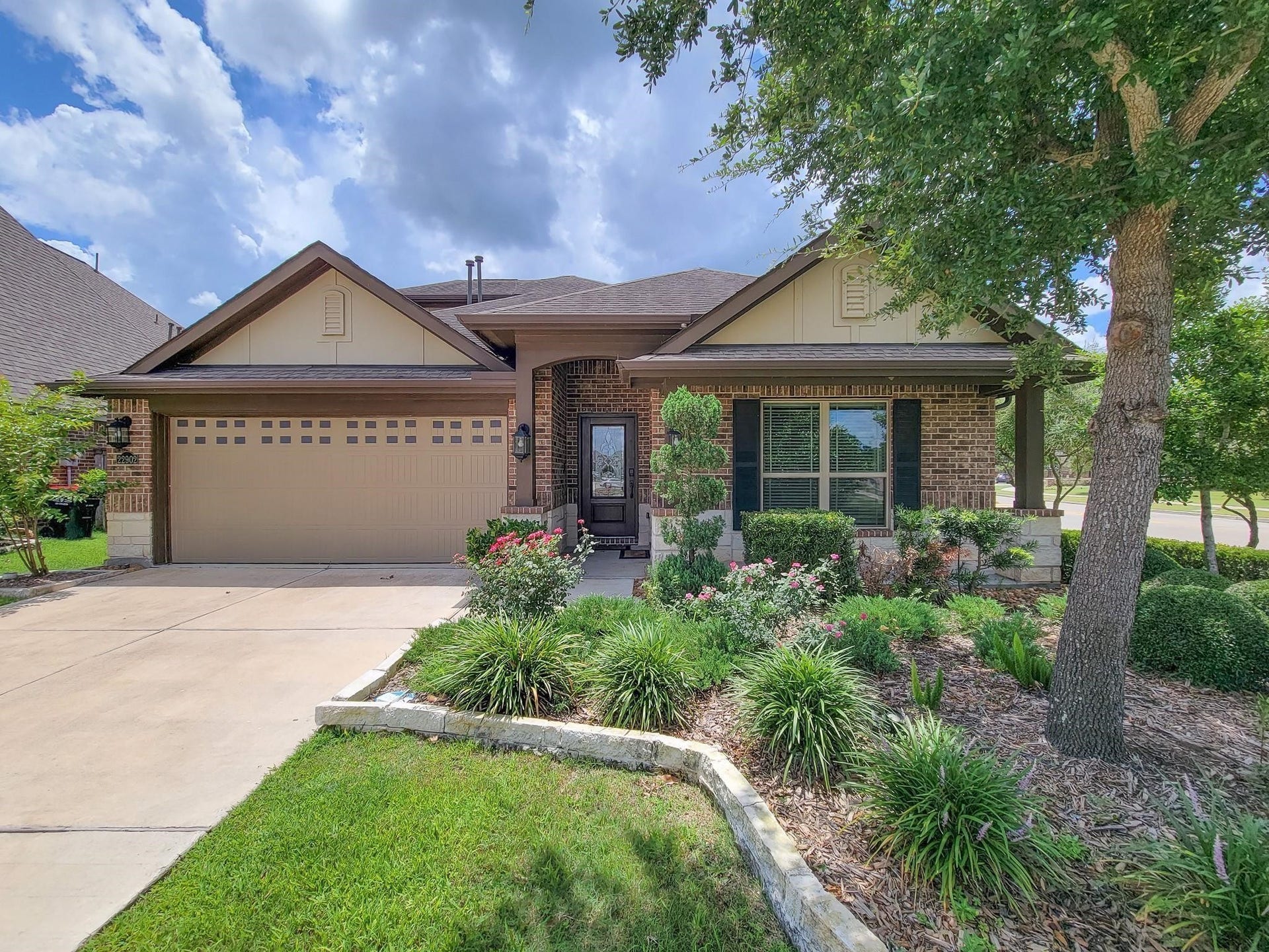 22902 Henderson Row Drive, Richmond, TX 77469 22902 Henderson Row Drive, Richmond, TX 77469